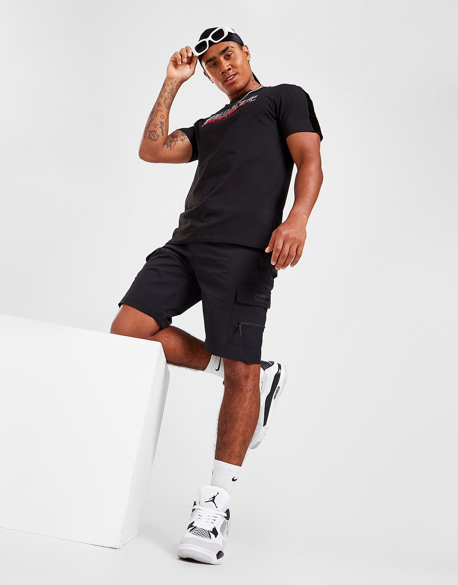 

Supply & Demand Rumble Cargo Shorts - Black - Mens, Black