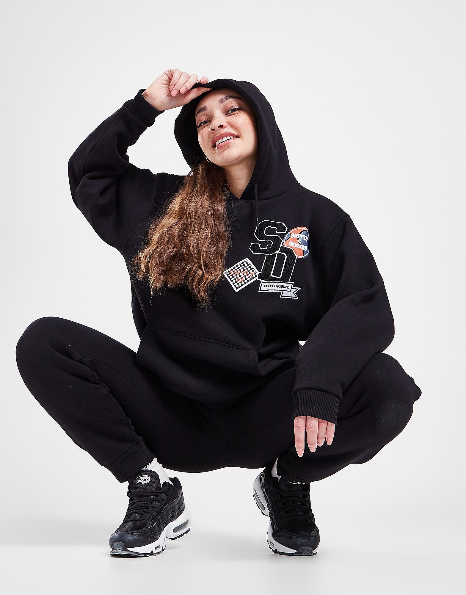

Supply & Demand Logo Badge Overhead Hoodie - Only at JD - Black - Womens, Black