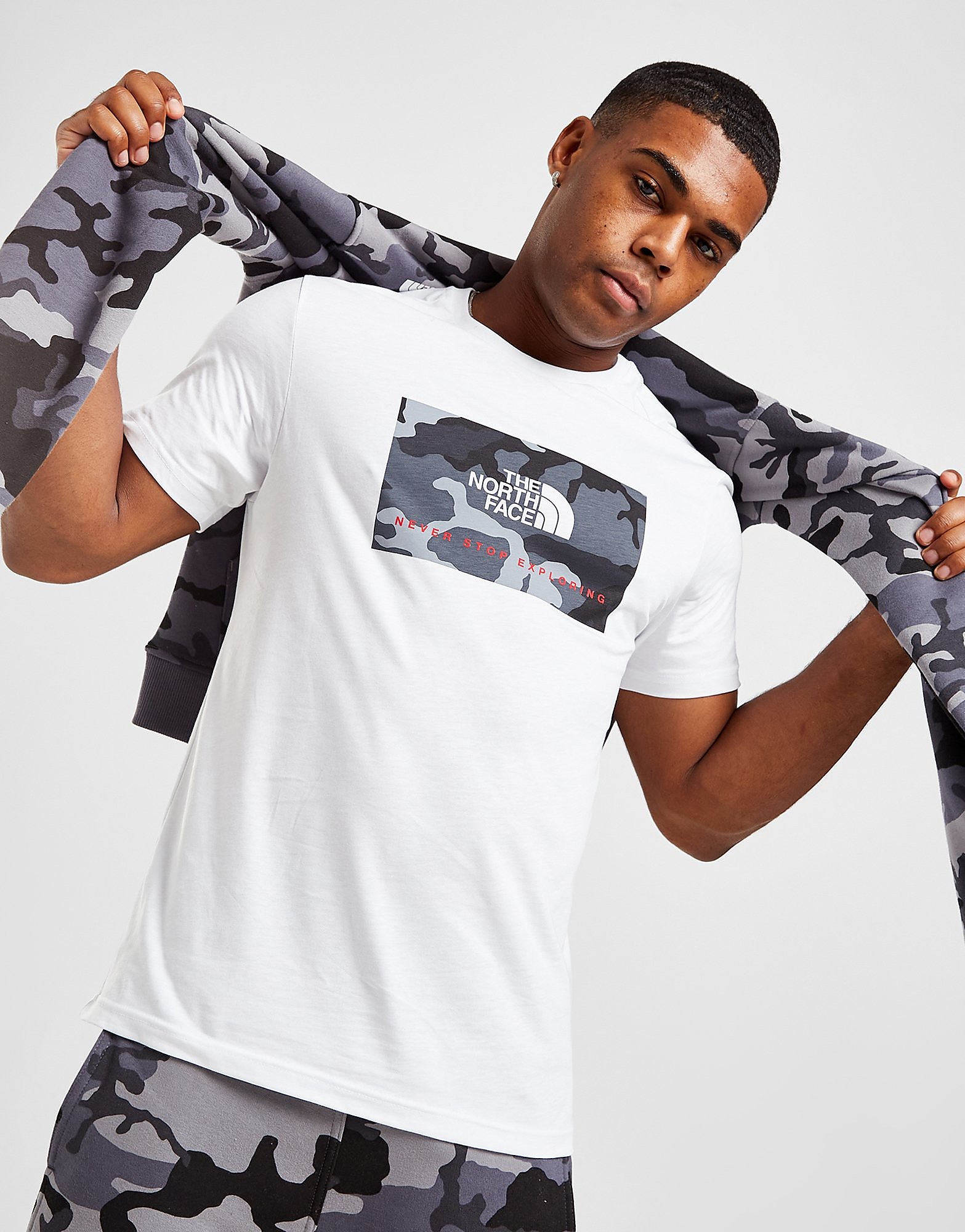 

The North Face Camo Infill Logo T-Shirt - Only at JD - White - Mens, White