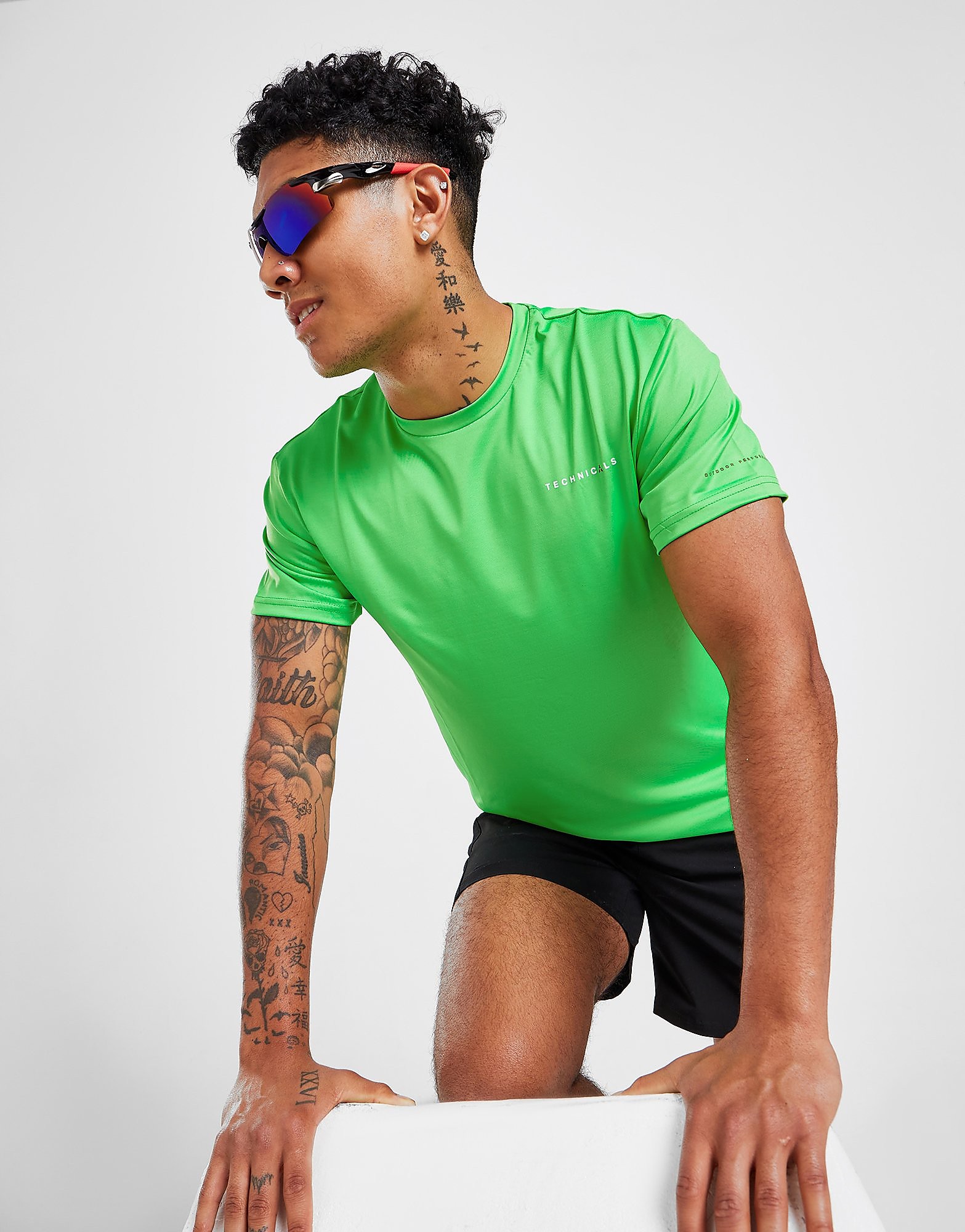 

Technicals Yarrow T-Shirt - Green - Mens, Green