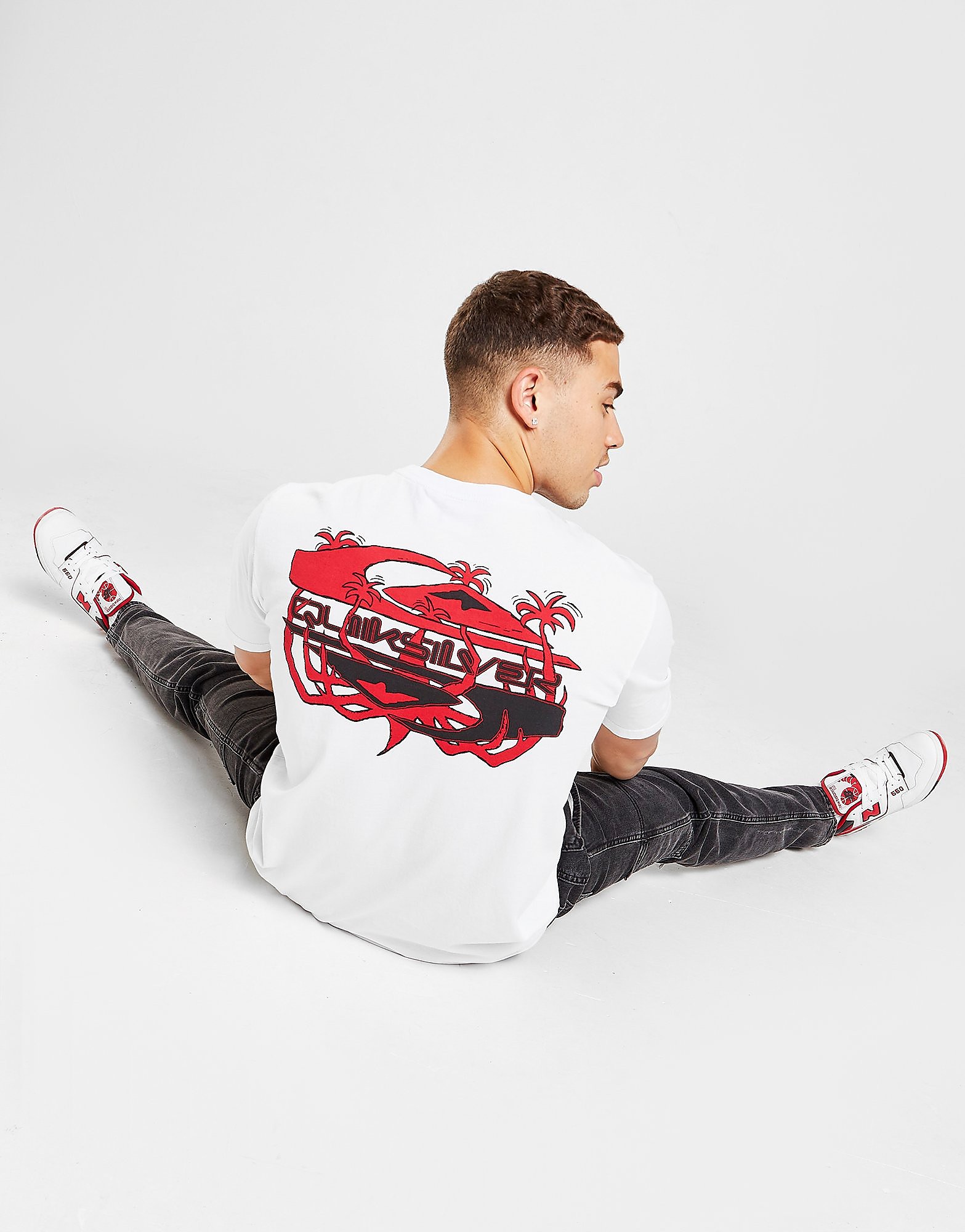 

Quiksilver x Stranger Things Lair T-Shirt - White - Mens, White