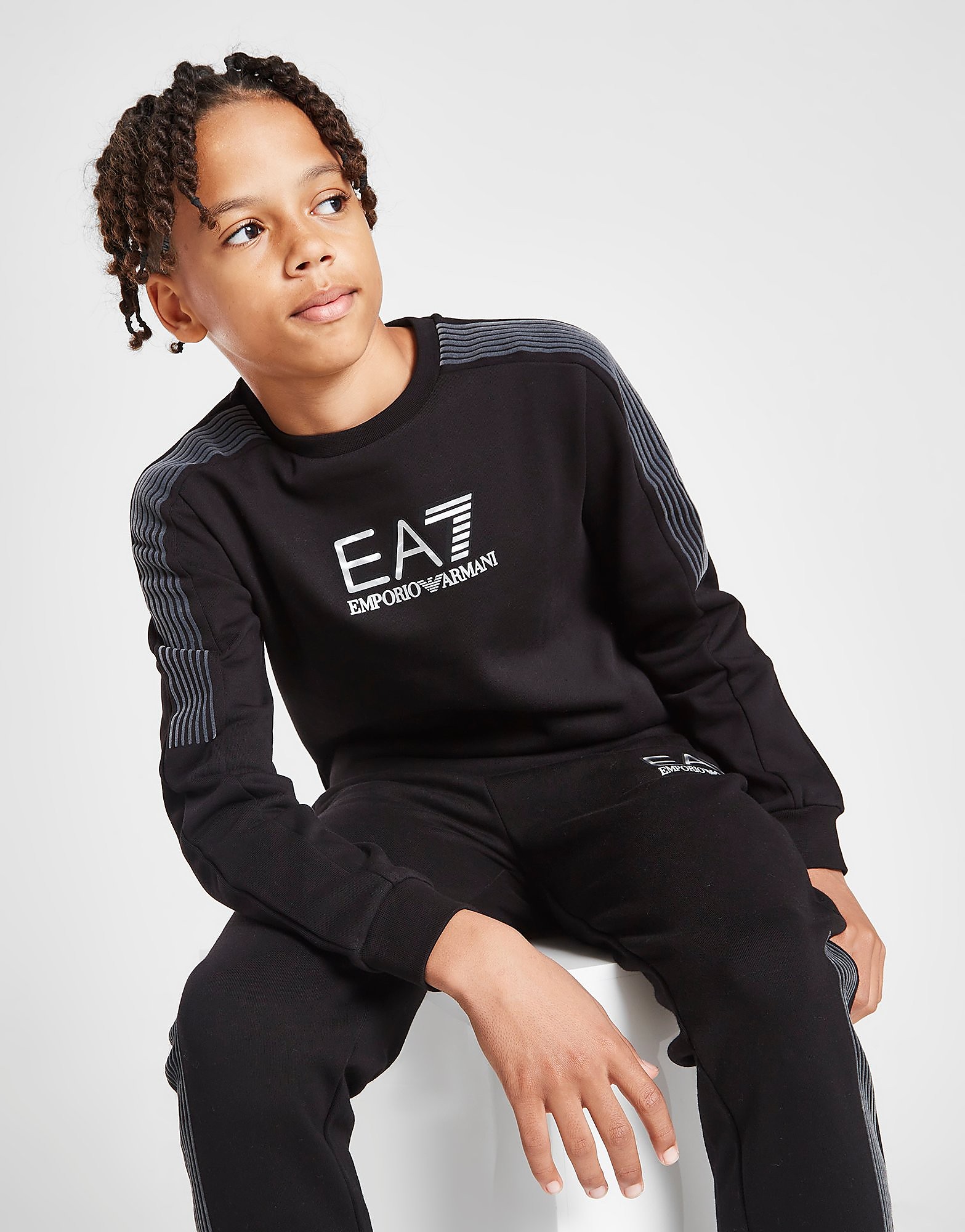

Emporio Armani EA7 7 Lines Crew Sweatshirt Junior - Black - Kids, Black
