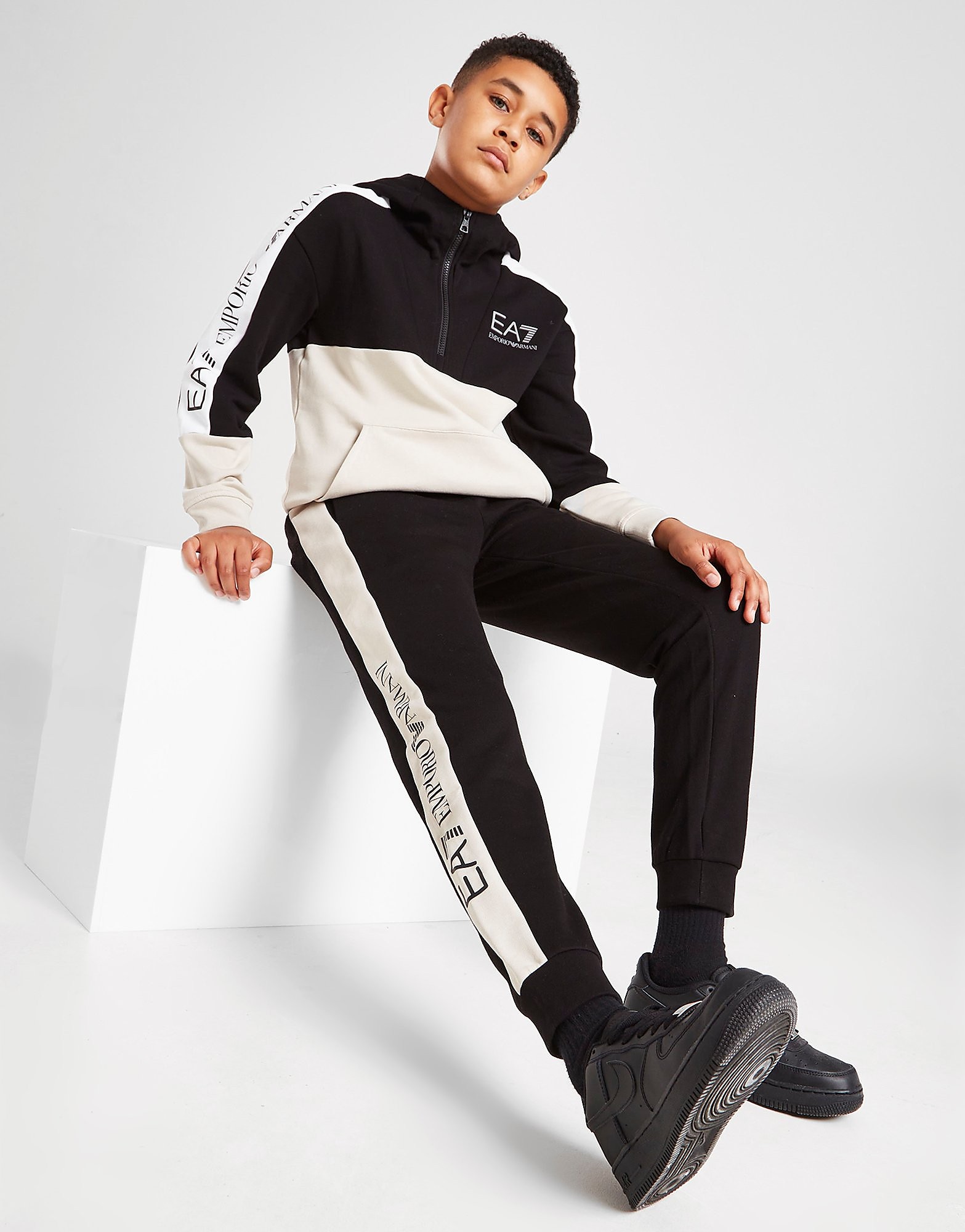 

Emporio Armani EA7 Colour Block Joggers Junior - Black - Kids, Black