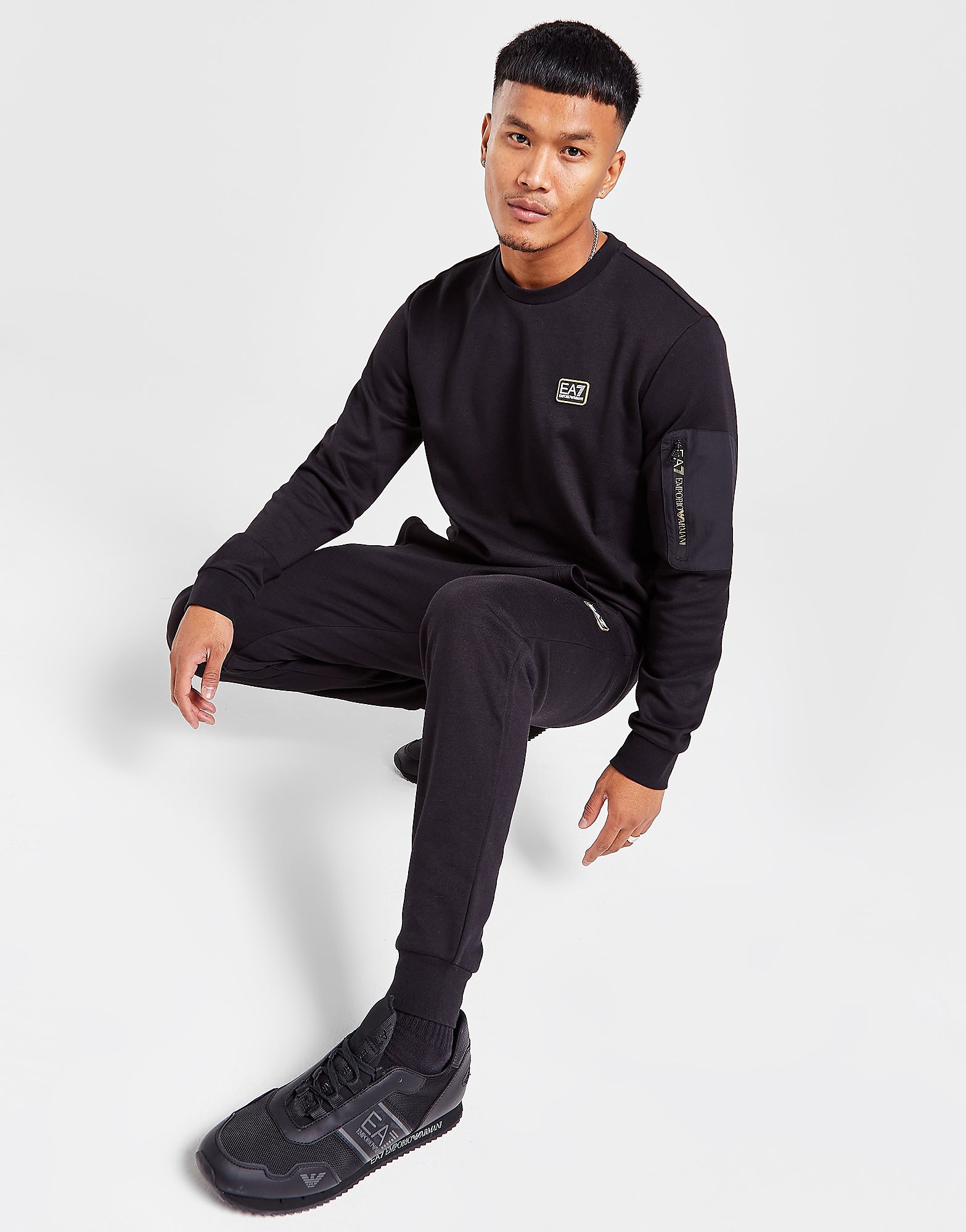 

EA7 Gold Zip Pocket Crew Sweatshirt - Only at JD - Black - Mens, Black