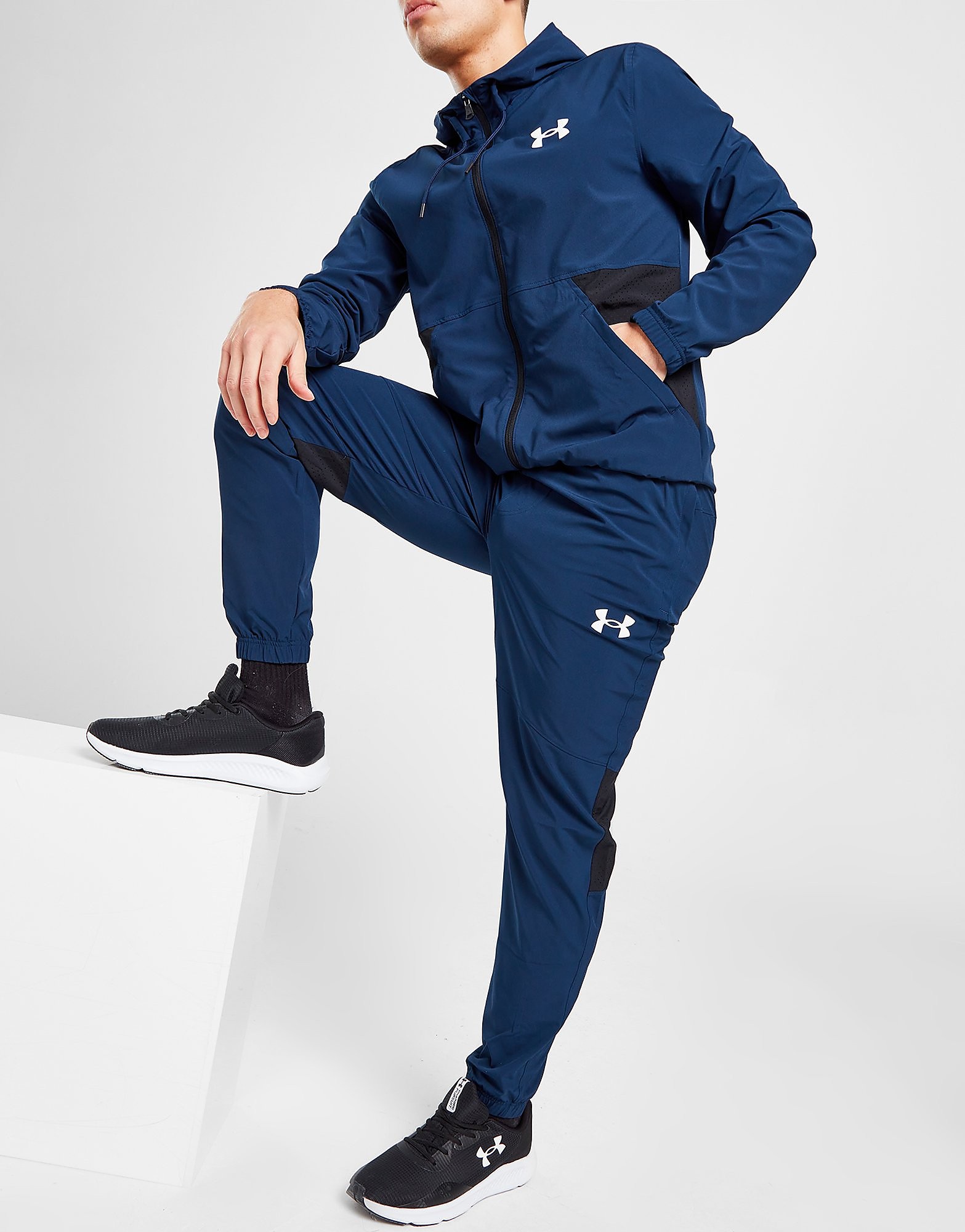 Nike 928119 395 костюм зеленый