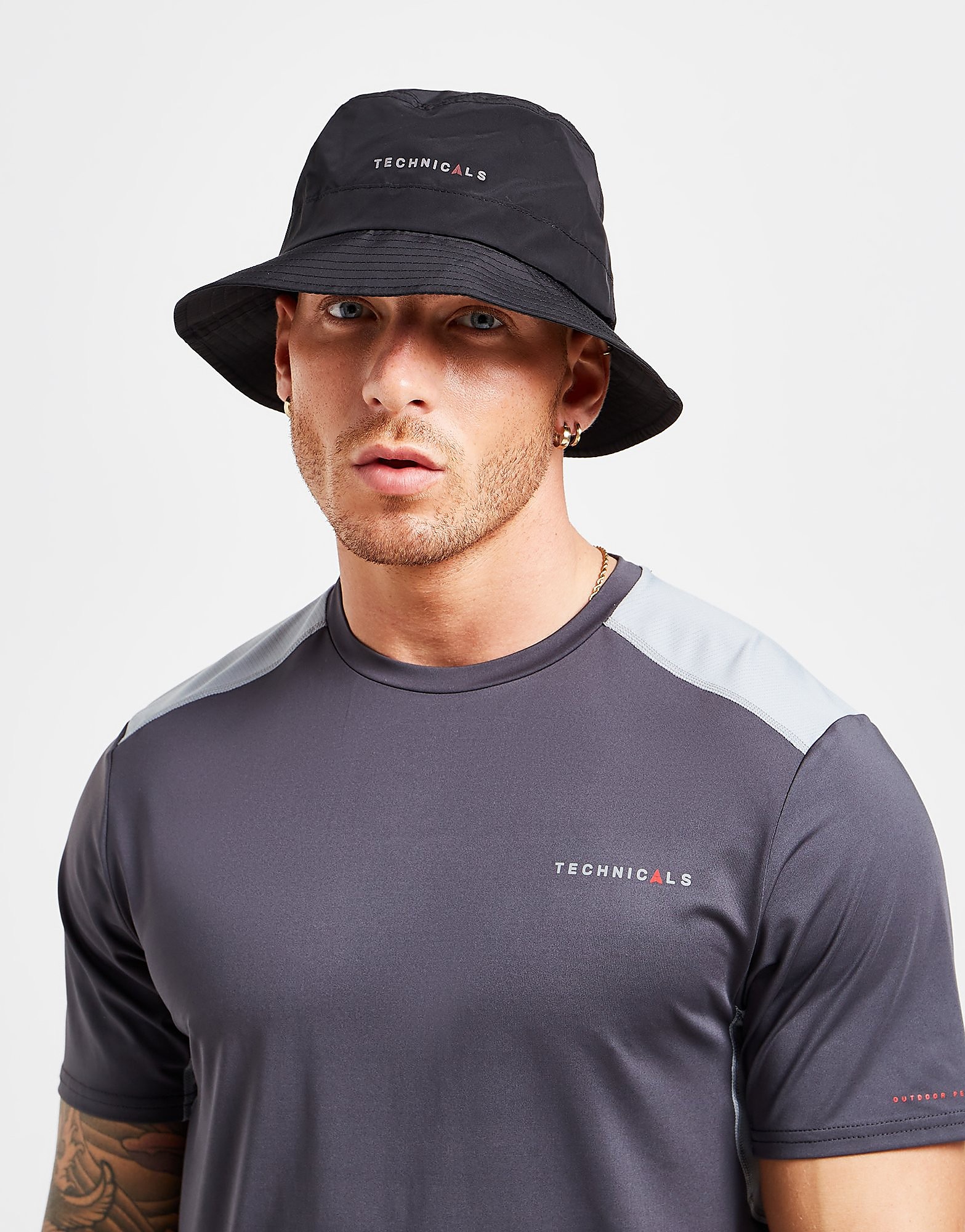 

Technicals Stride Bucket Hat - Black - Womens, Black