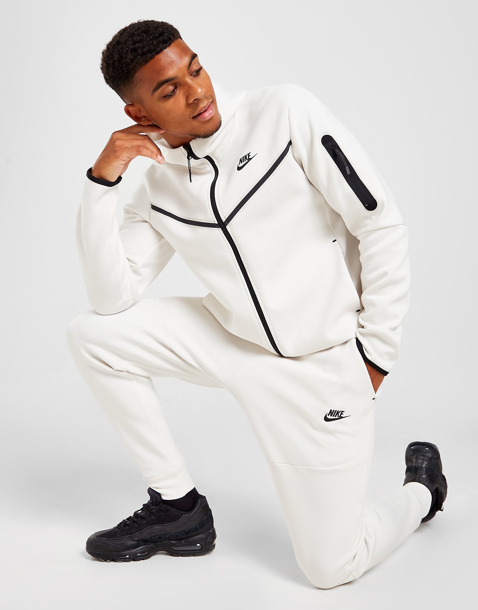 

Nike Tech Fleece Joggers - White - Mens, White