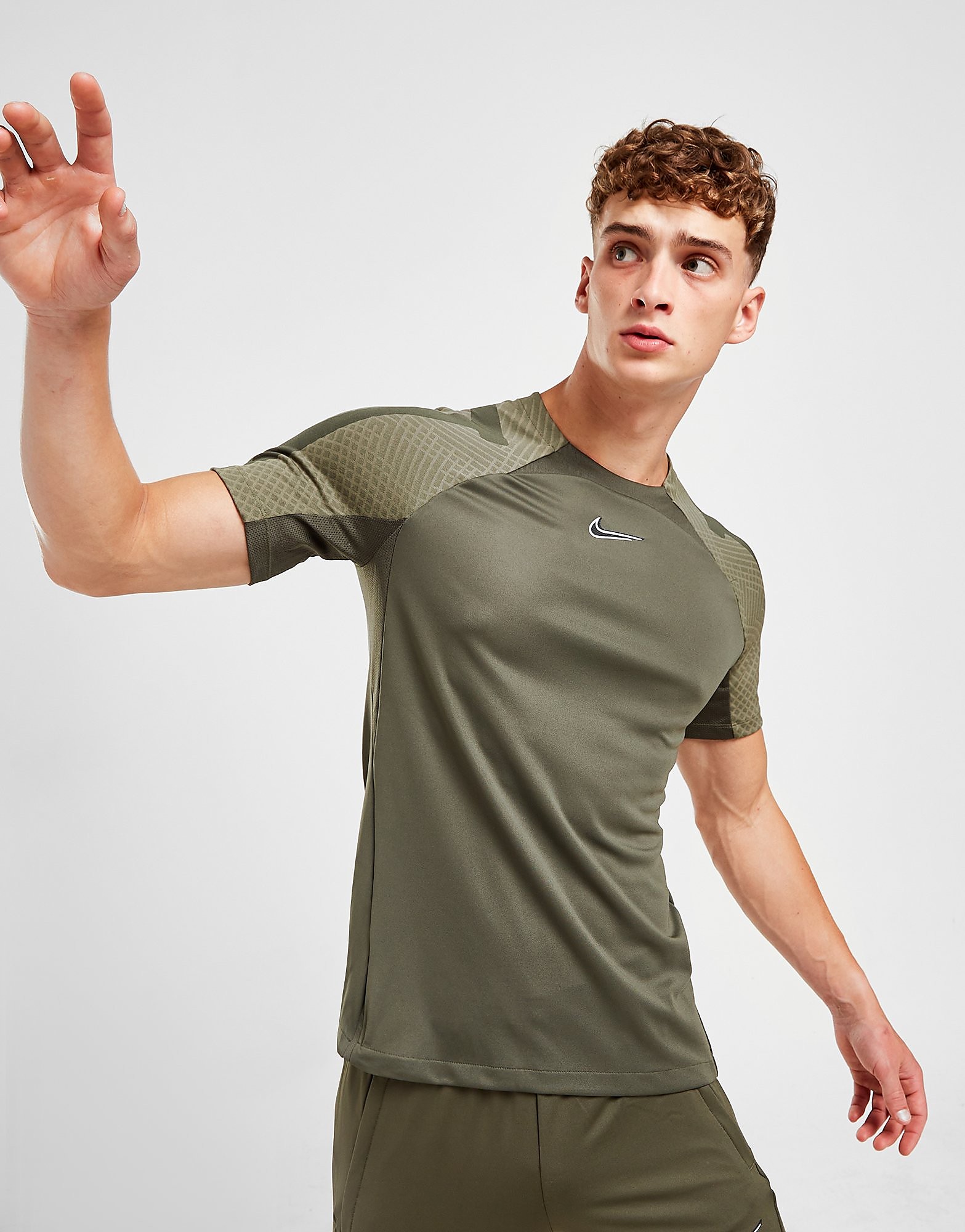 

Nike Strike T-Shirt - Green - Mens, Green