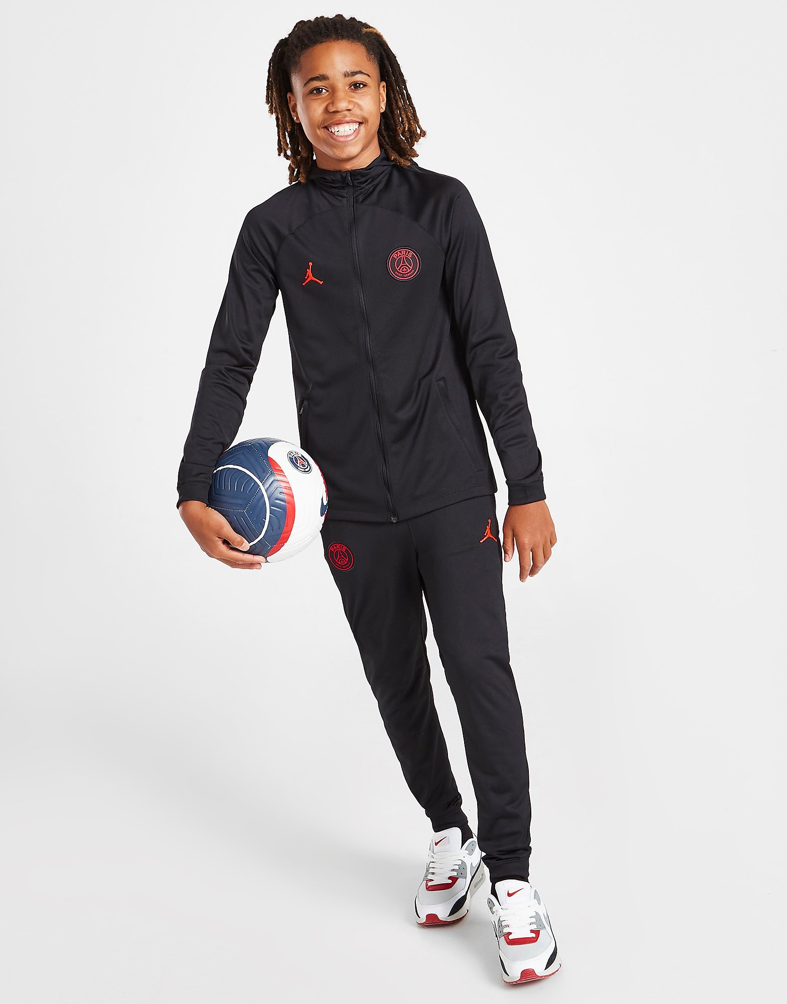 

Nike Paris Saint-Germain Strike Older Kids' Nike Dri-FIT Knit Football Tracksuit - Black/Black/Bright Crimson - Kids, Black/Black/Bright Crimson