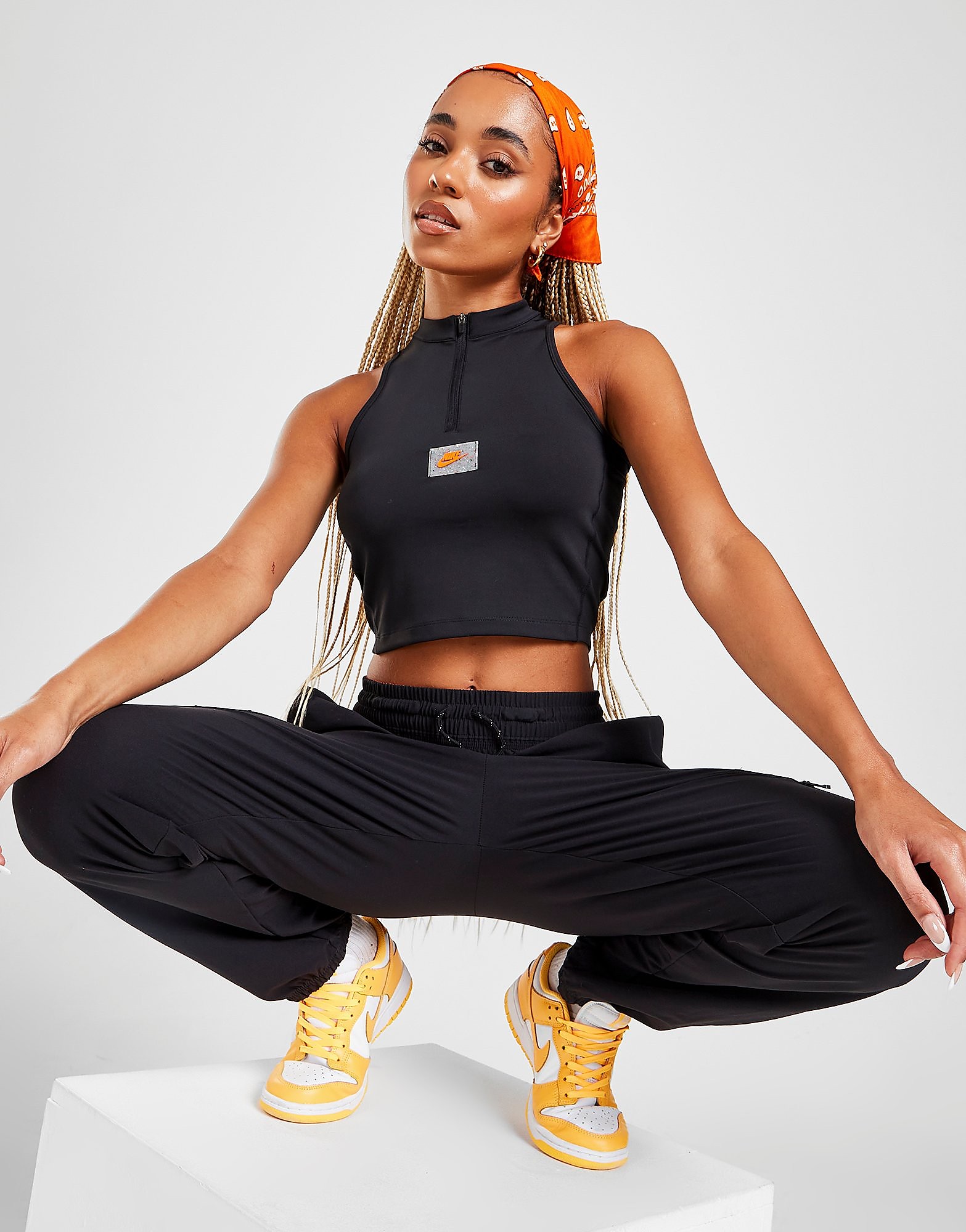 

Nike Outdoor 1/4 Zip Tank Top - Black/Black - Womens, Black/Black