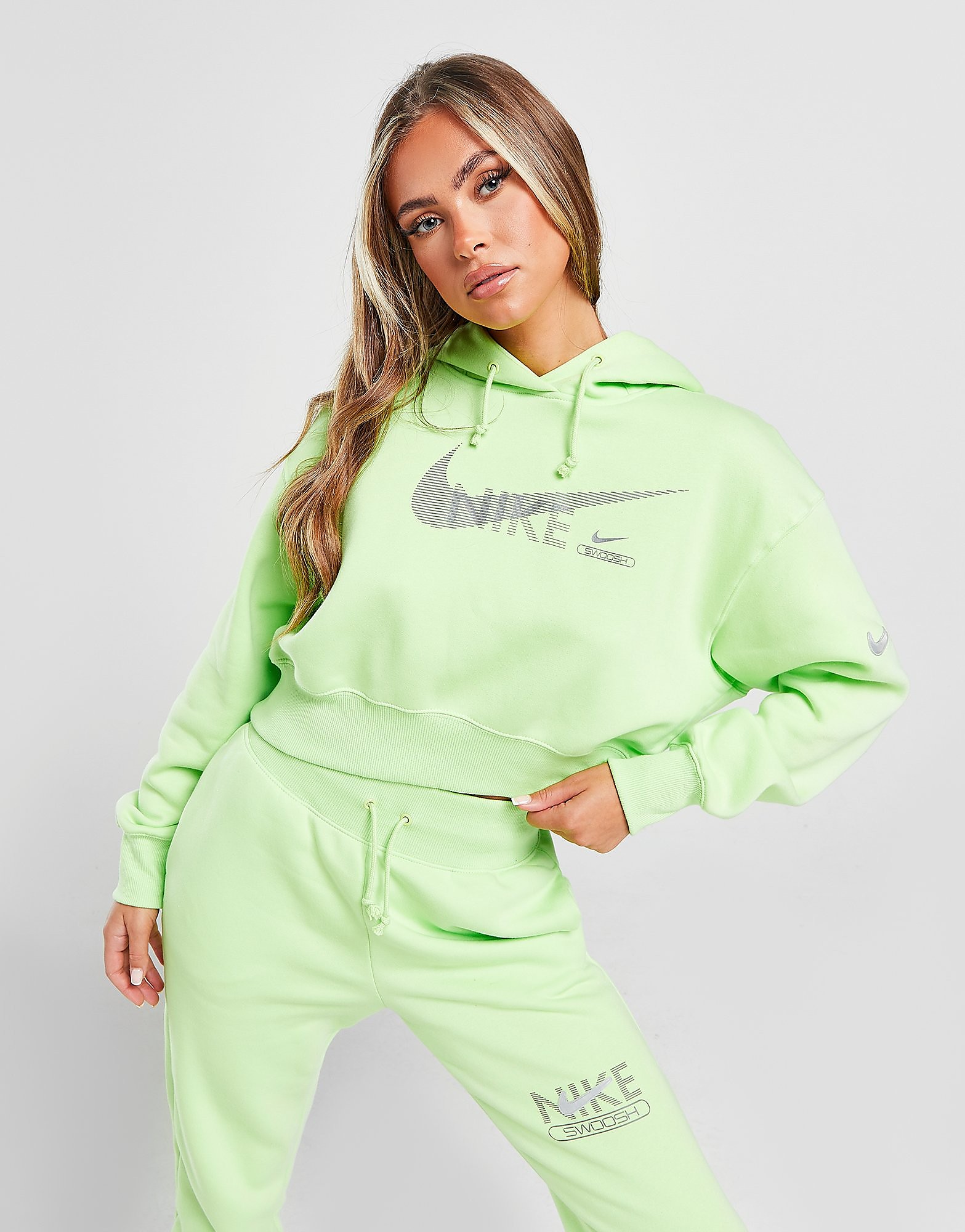 

Nike Swoosh Fleece Overhead Hoodie - Green - Womens, Green