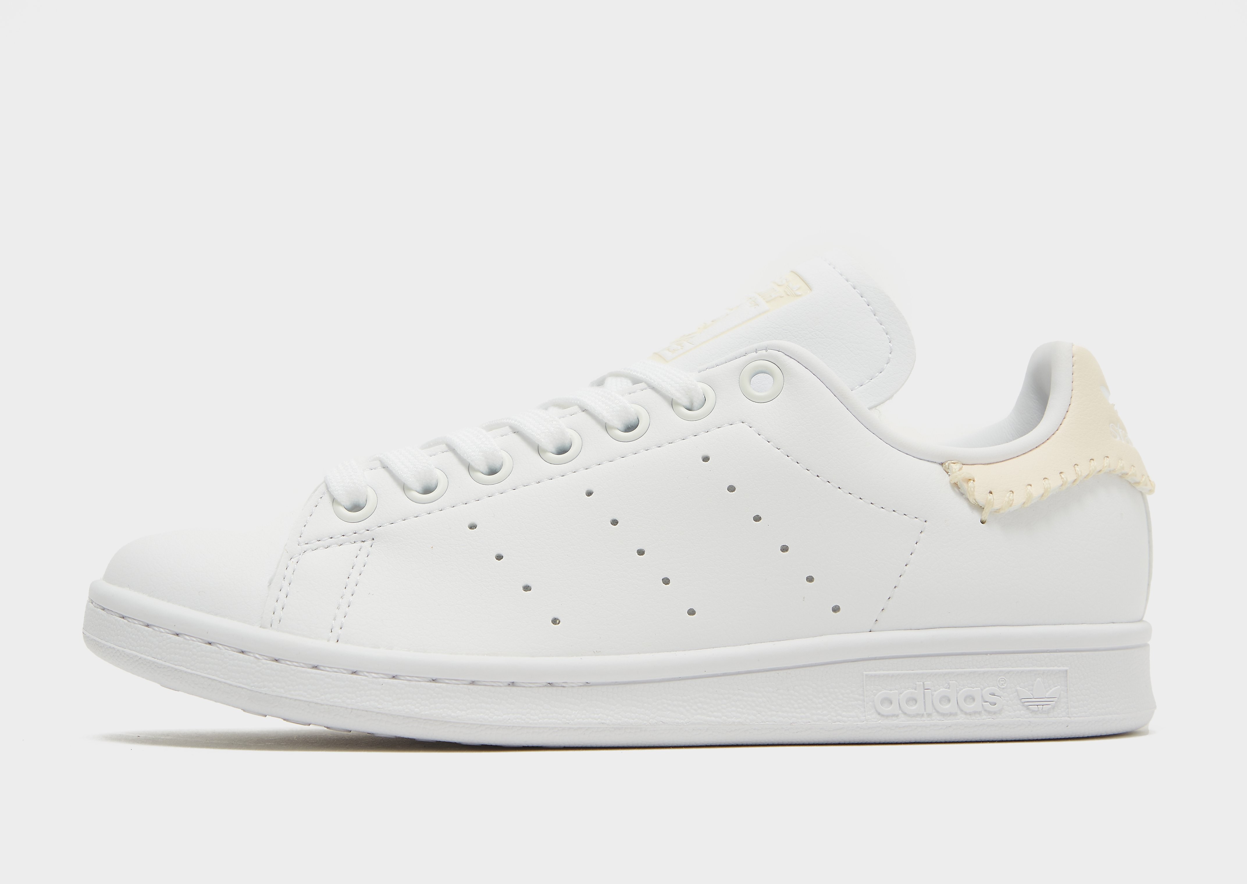 

adidas Originals Stan Smith Women's - Cloud White / Ecru Tint / Core Black/WHT/E'TINT, Cloud White / Ecru Tint / Core Black/WHT/E'TINT