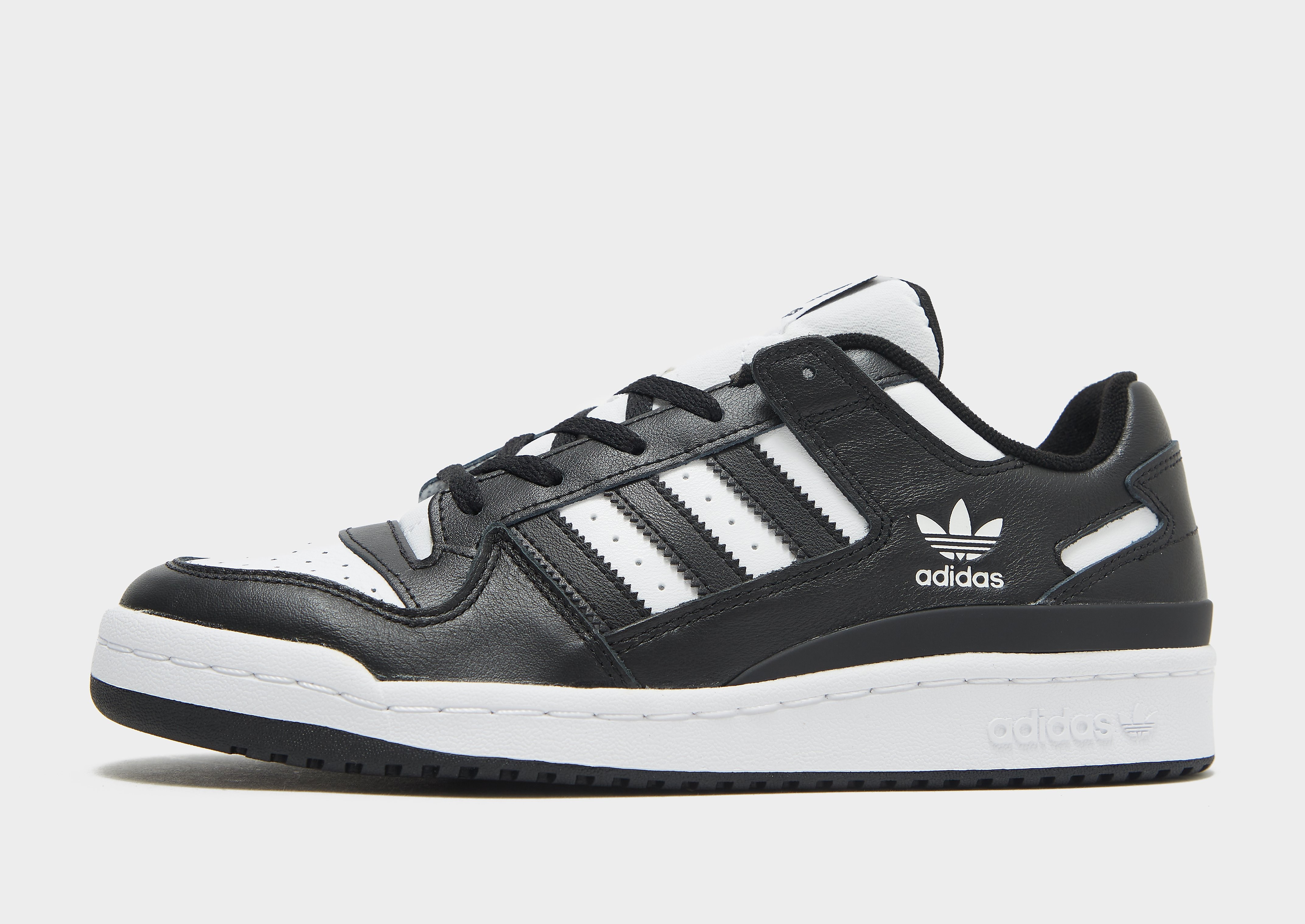 

adidas Originals Forum Low - Core Black / Cloud White / Core Black/White - Mens, Core Black / Cloud White / Core Black/White