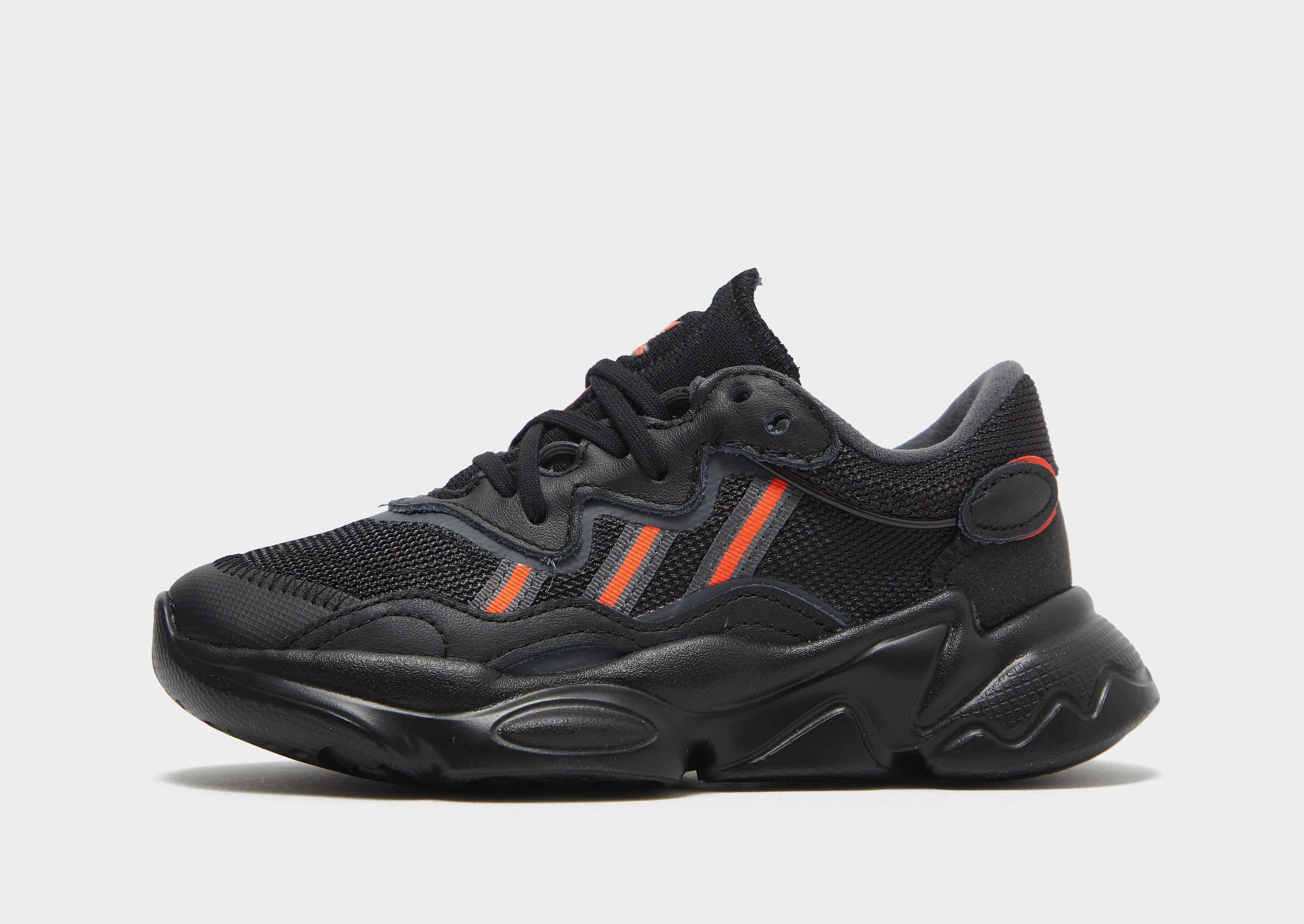 

adidas Originals Ozweego Children - Core Black / Solar Red / Grey Six - Kids, Core Black / Solar Red / Grey Six