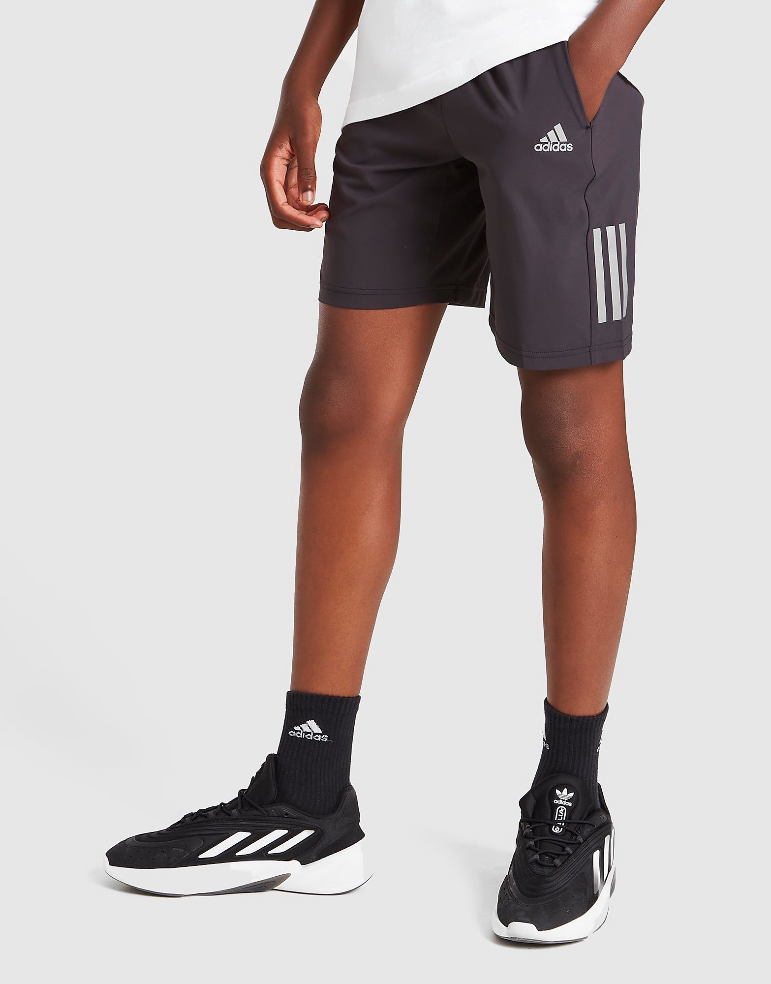 

adidas Woven Run Shorts Junior - Black / Impact Yellow - Kids, Black / Impact Yellow