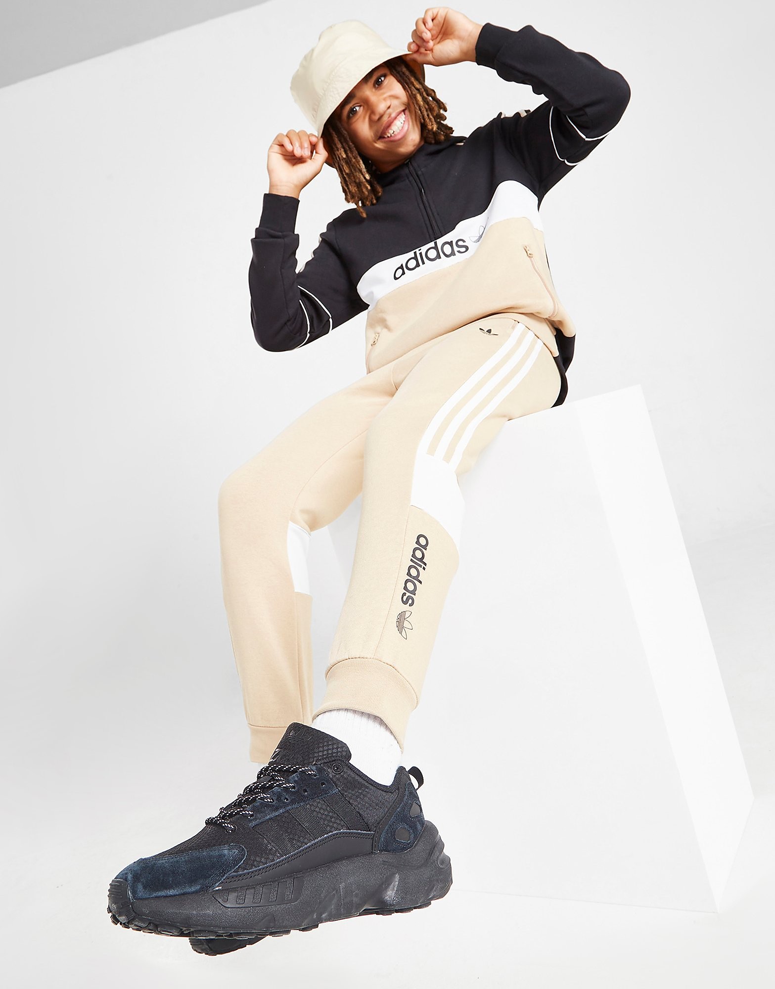 

adidas Originals Itasca Joggers Junior - Only at JD - Brown - Kids, Brown