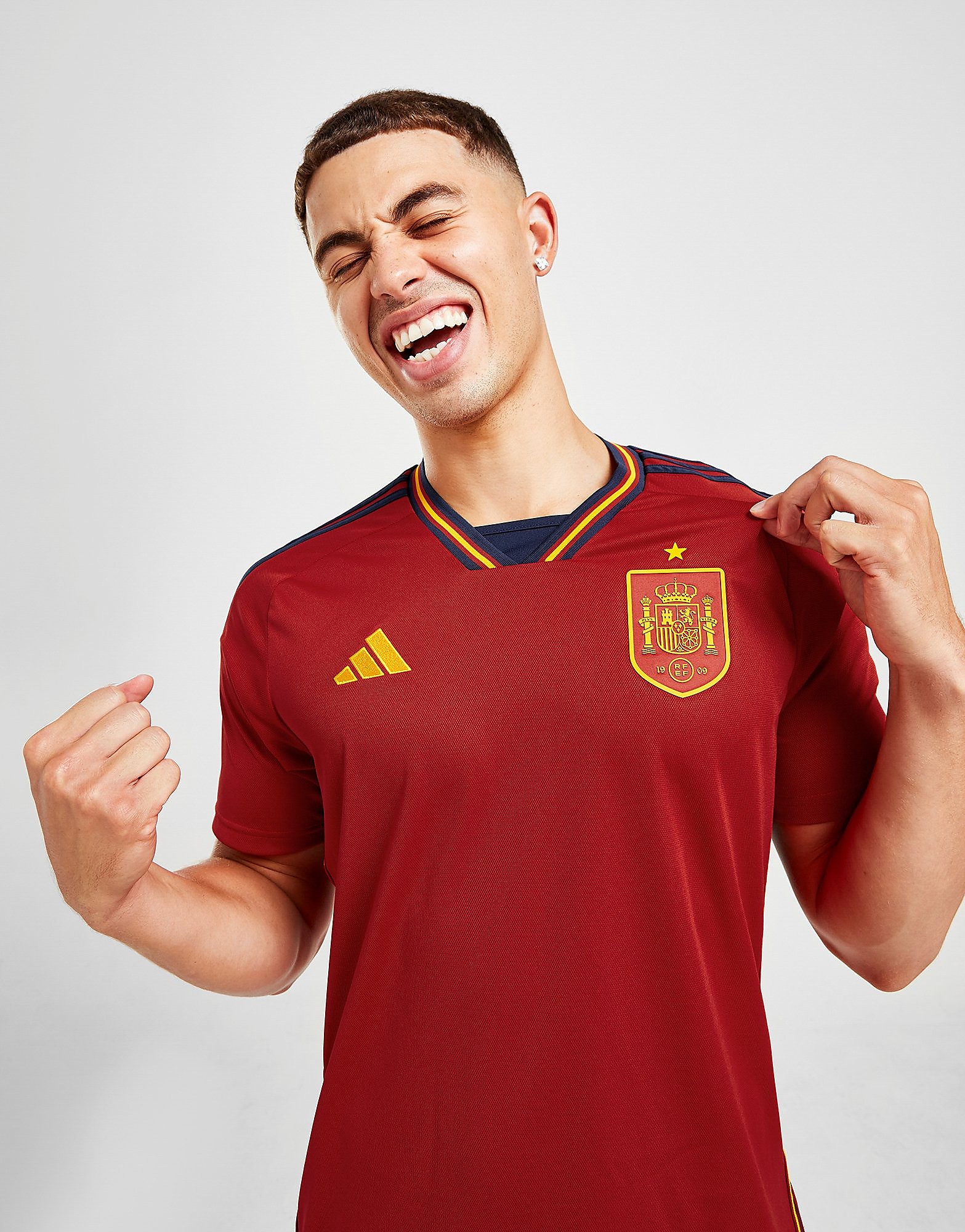 

adidas Spain 2022 Home Shirt - Team Power Red 2 / Team Navy Blue 2 - Mens, Team Power Red 2 / Team Navy Blue 2