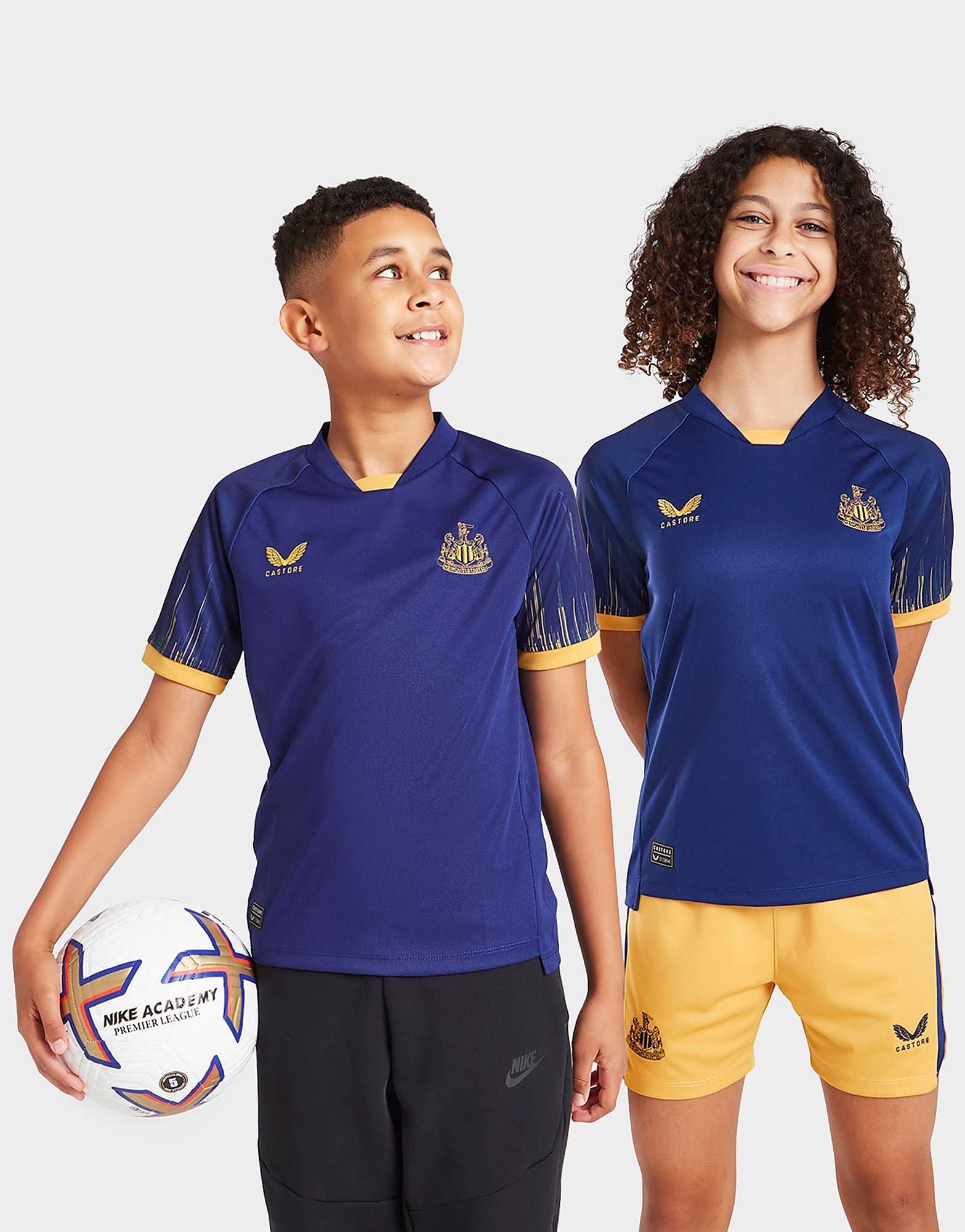 

Castore Newcastle United FC 2022/23 Away Shirt Junior - Blue - Kids, Blue