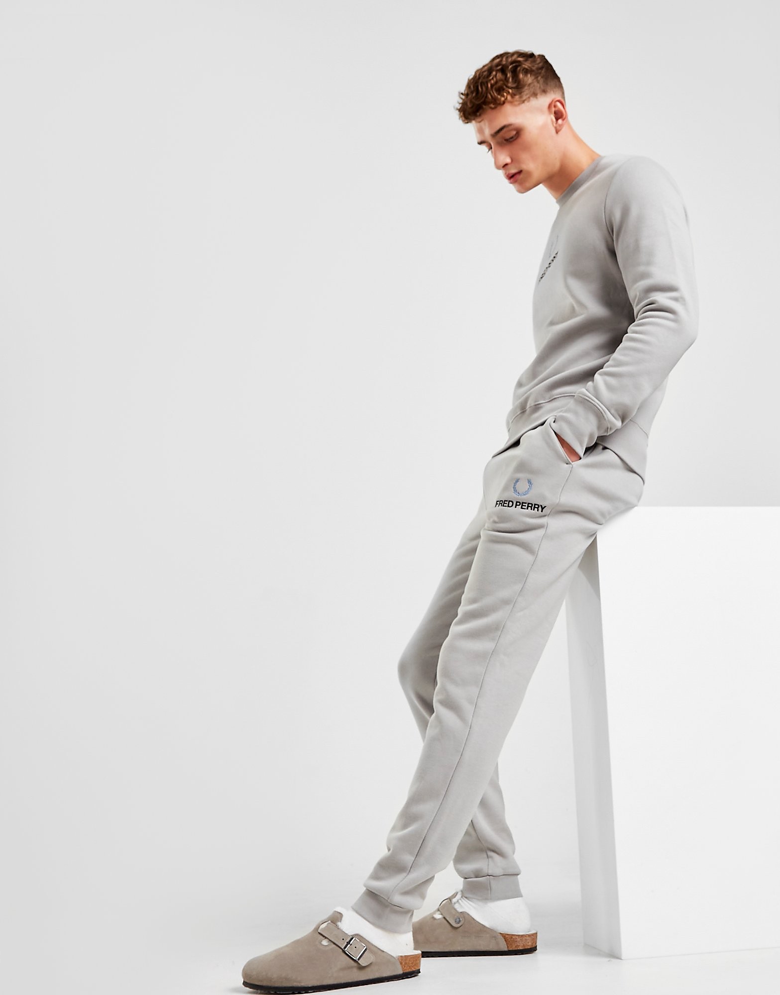 

Fred Perry Global Stack Joggers - Only at JD - Grey - Mens, Grey