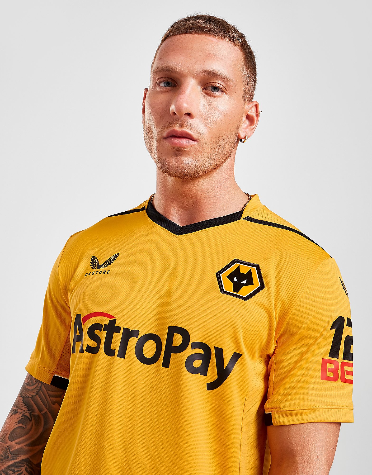 Castore Wolverhampton Wanderers FC 2022/23 Home Shirt - Yellow - Mens, Yellow