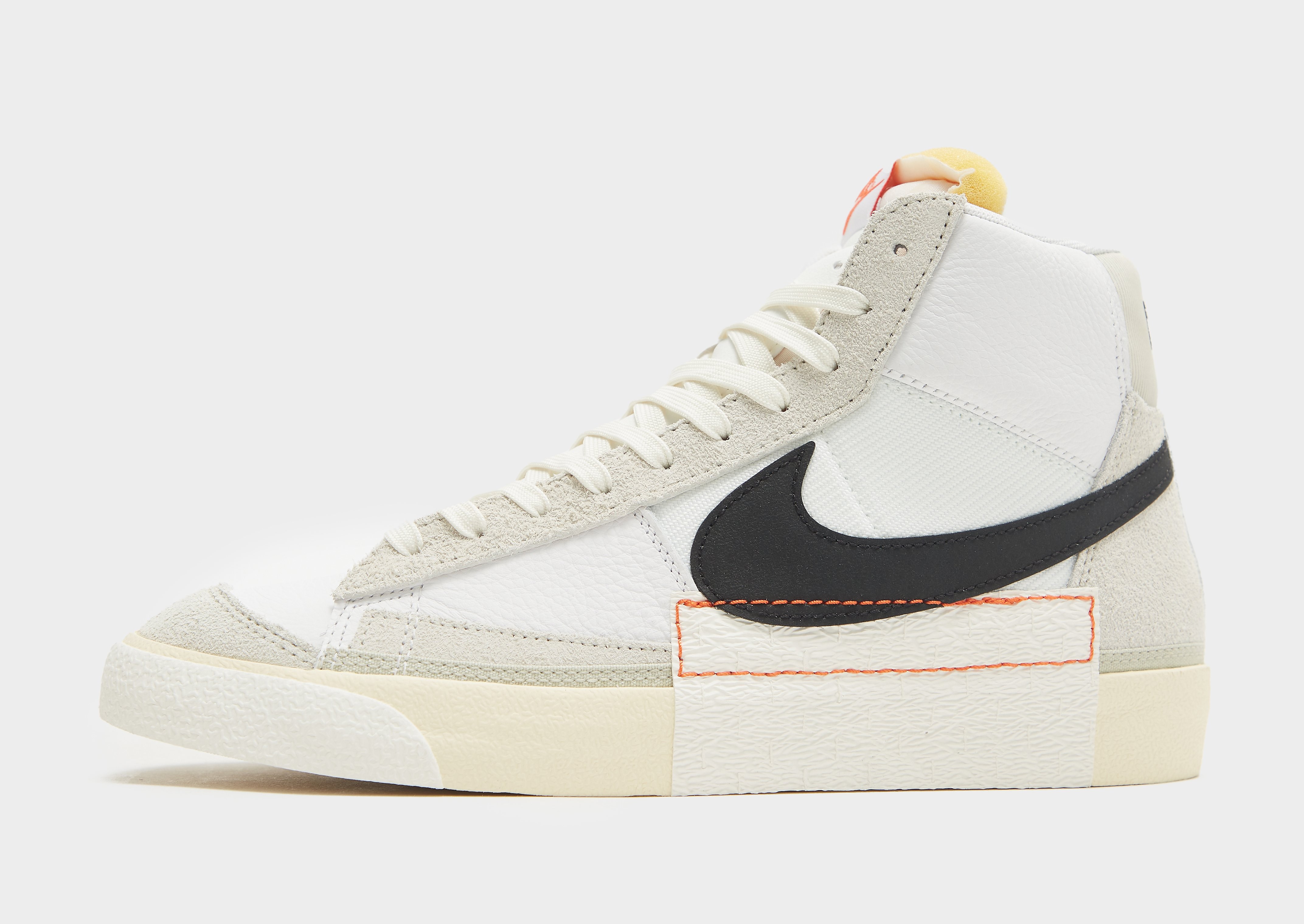 

Nike BLAZER MID PRO - White/Light Bone/Summit White/Black/WHT/BLK - Mens, White/Light Bone/Summit White/Black/WHT/BLK