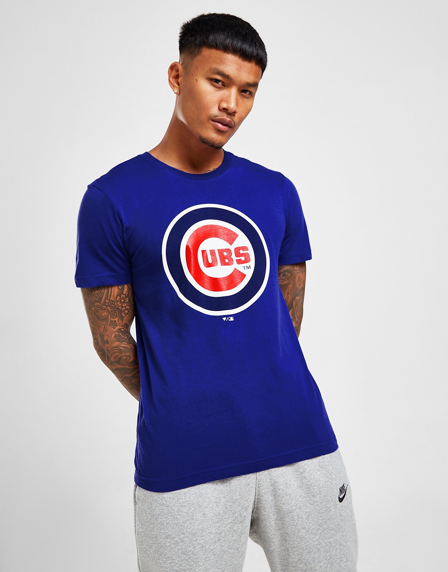 

Official Team MLB Chicago Cubs Logo T-Shirt - Blue - Mens, Blue