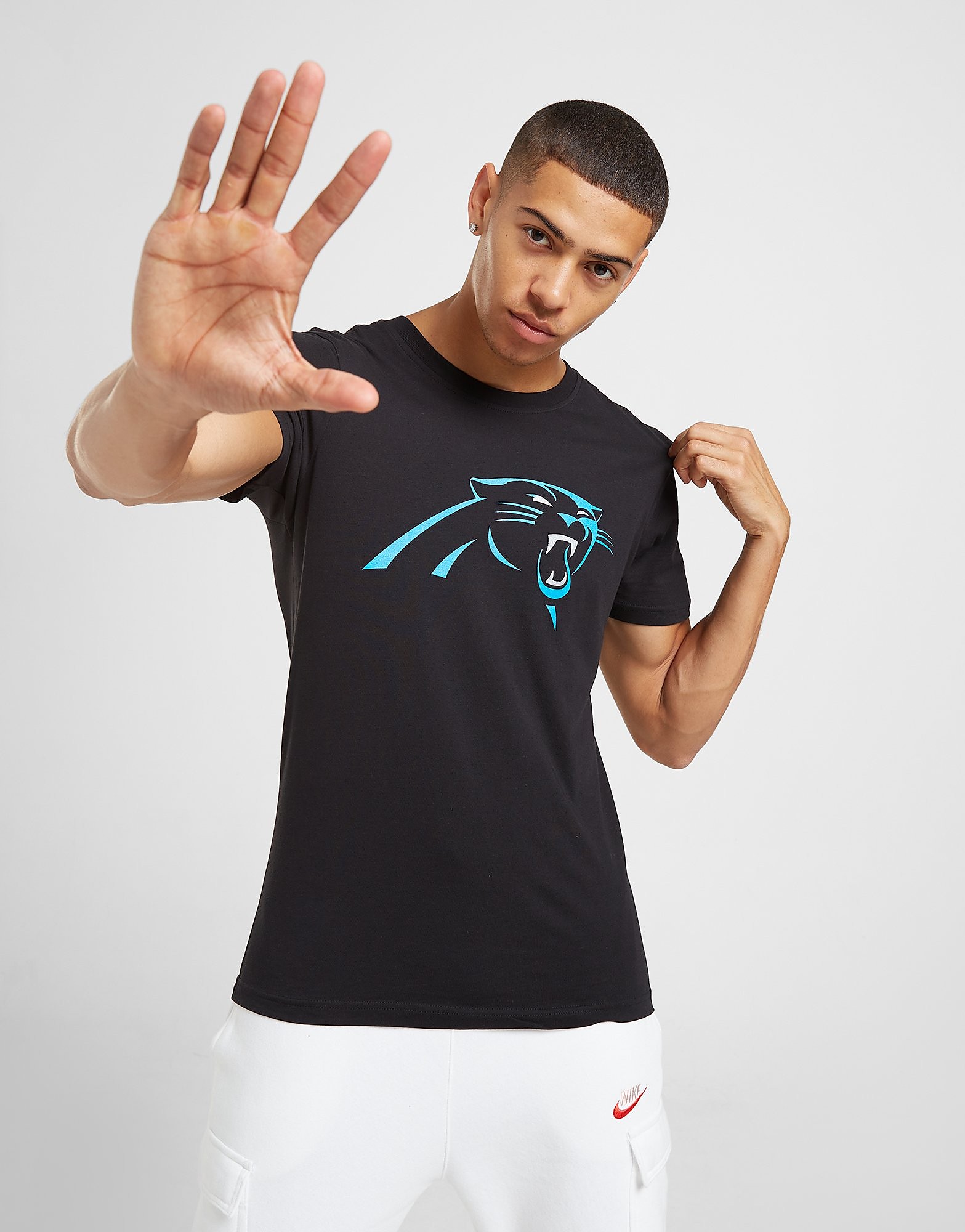 

Official Team NFL Carolina Panthers Logo T-Shirt - Black - Mens, Black