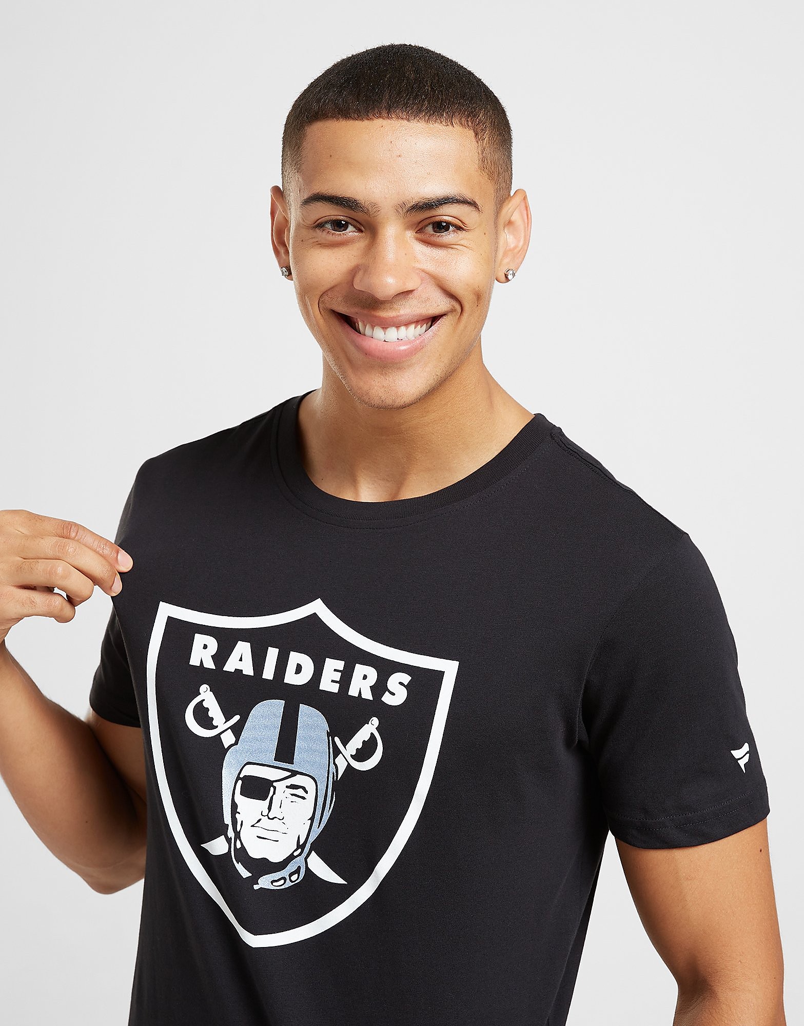 

Official Team NFL Las Vegas Raiders Logo T-Shirt - Black - Mens, Black