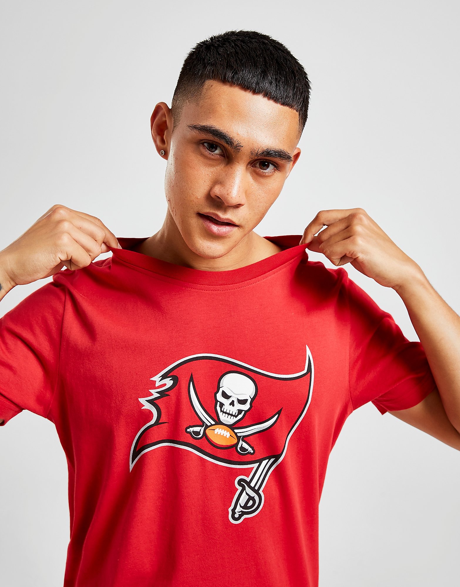 Official Team T-Shirt NFL Tampa Bay Buccaneers Logo - Vermelho - Mens, Vermelho