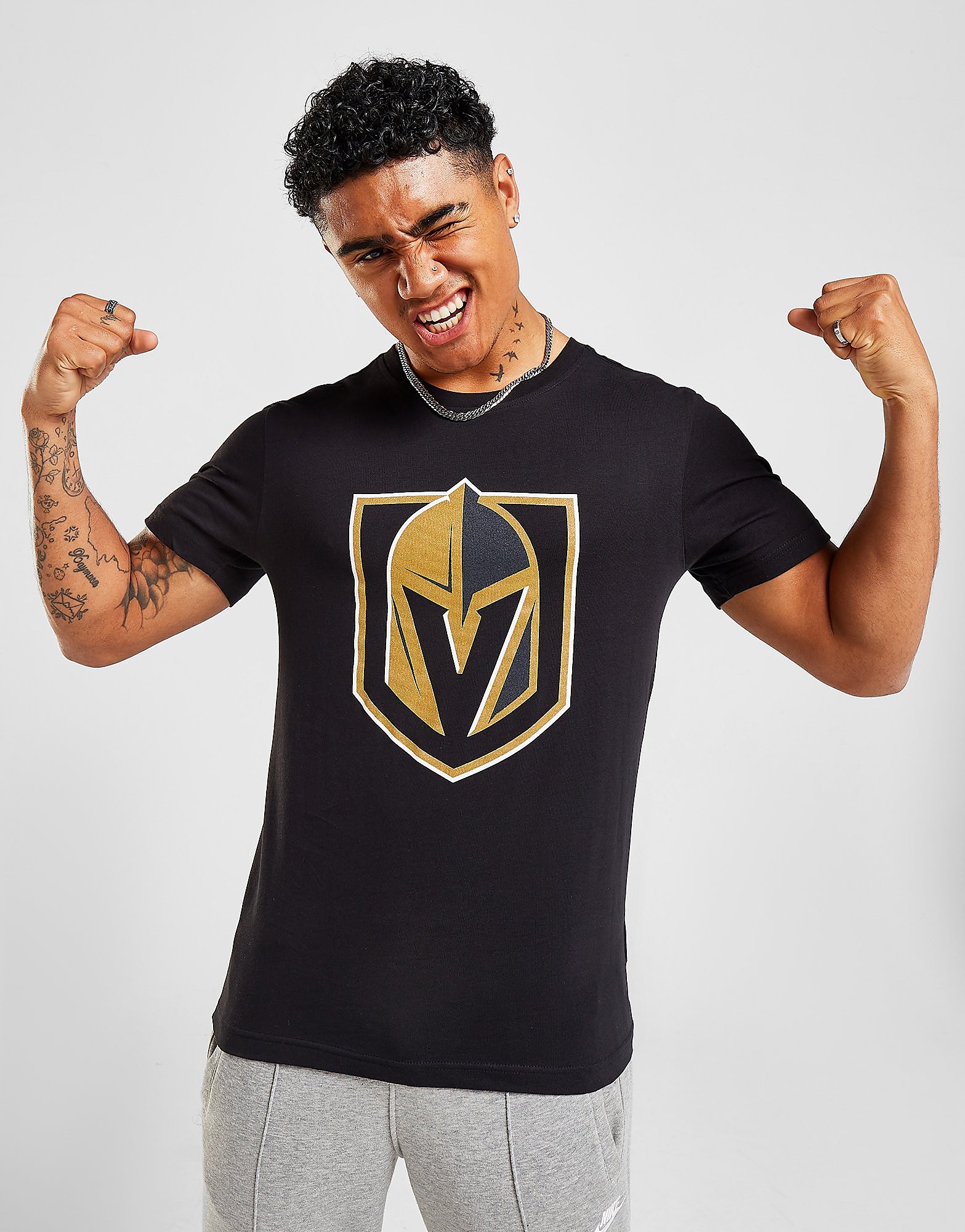

Official Team NHL Vegas Golden Knights Logo T-Shirt - Black - Mens, Black