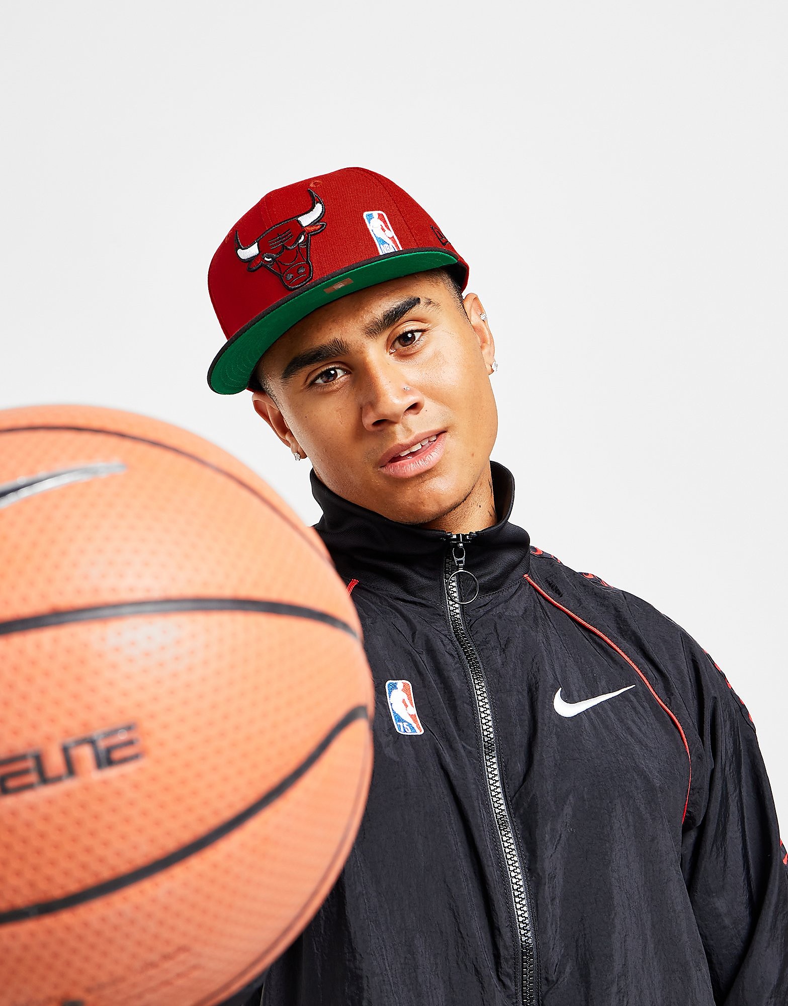 

New Era NBA Chicago Bulls Team Arch 9FIFTY Snapback Cap - Red - Womens, Red