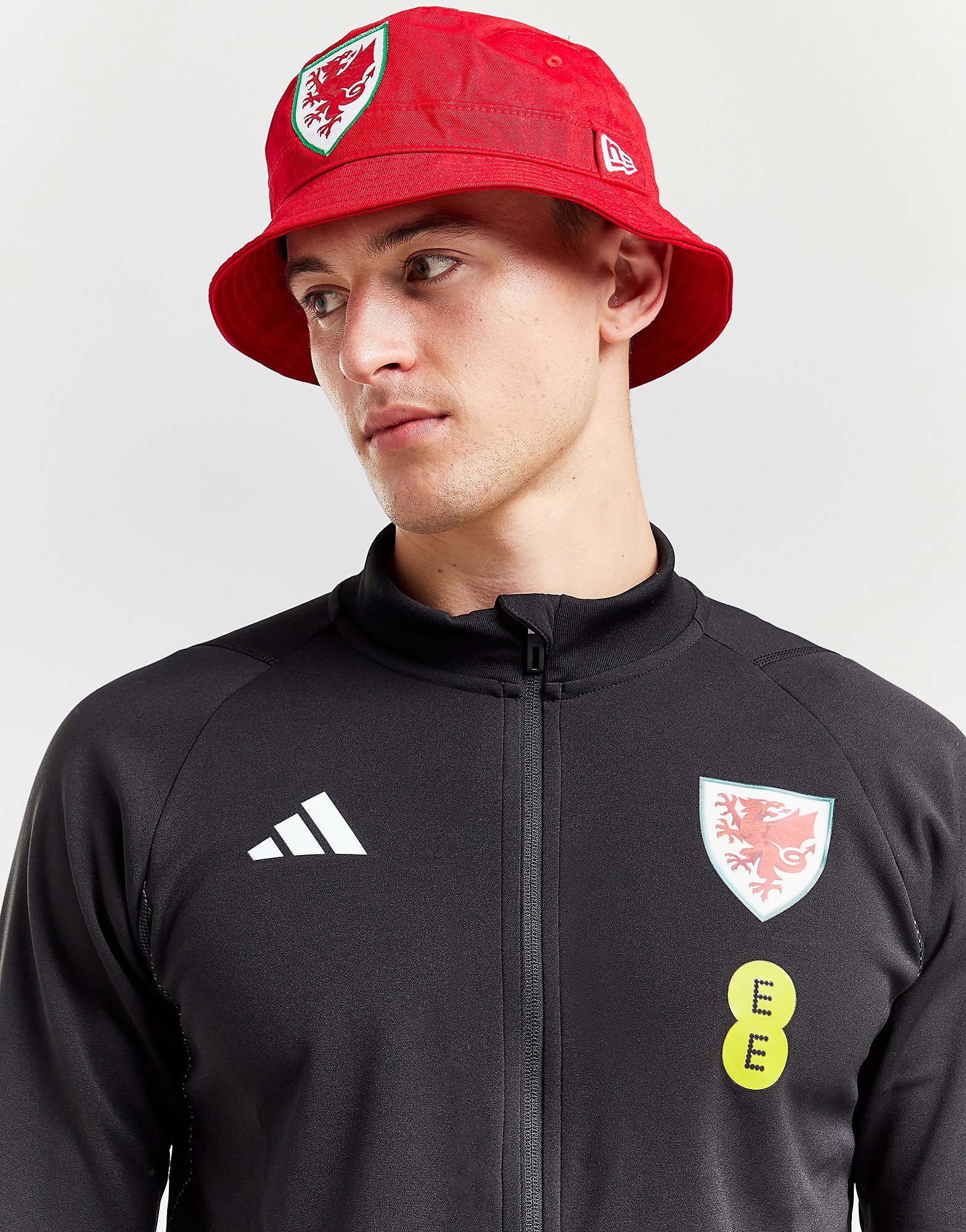 

New Era Wales Bucket Hat - Red - Womens, Red