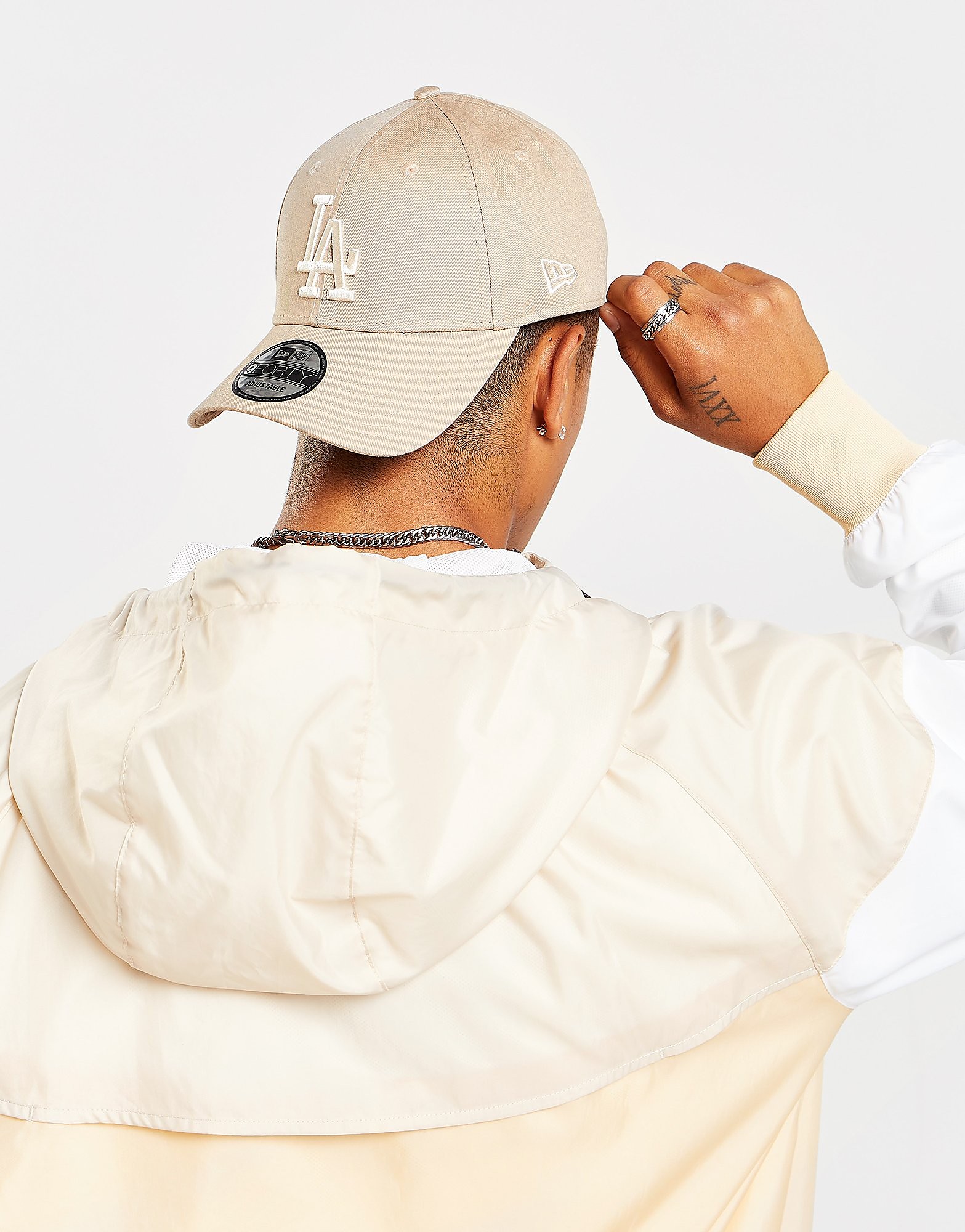 

New Era MLB LA Dodgers 9FORTY Cap - Beige - Womens, Beige