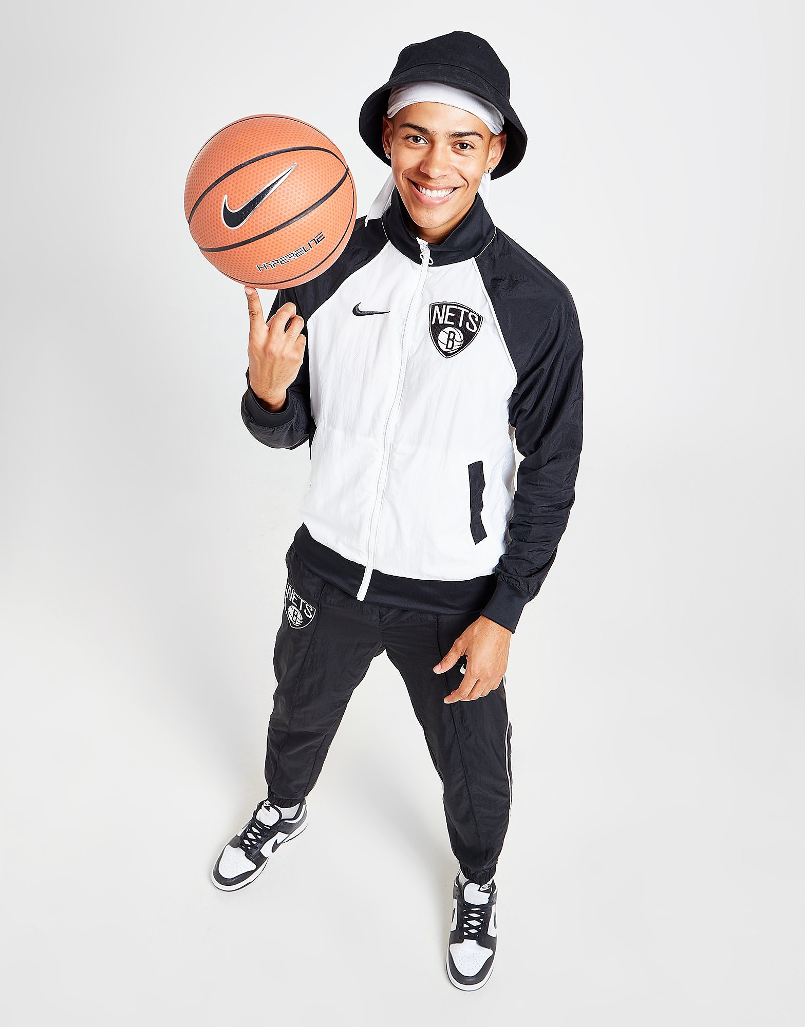 

Nike NBA Brooklyn Nets Courtside Tracksuit - White/Black/White/White - Mens, White/Black/White/White