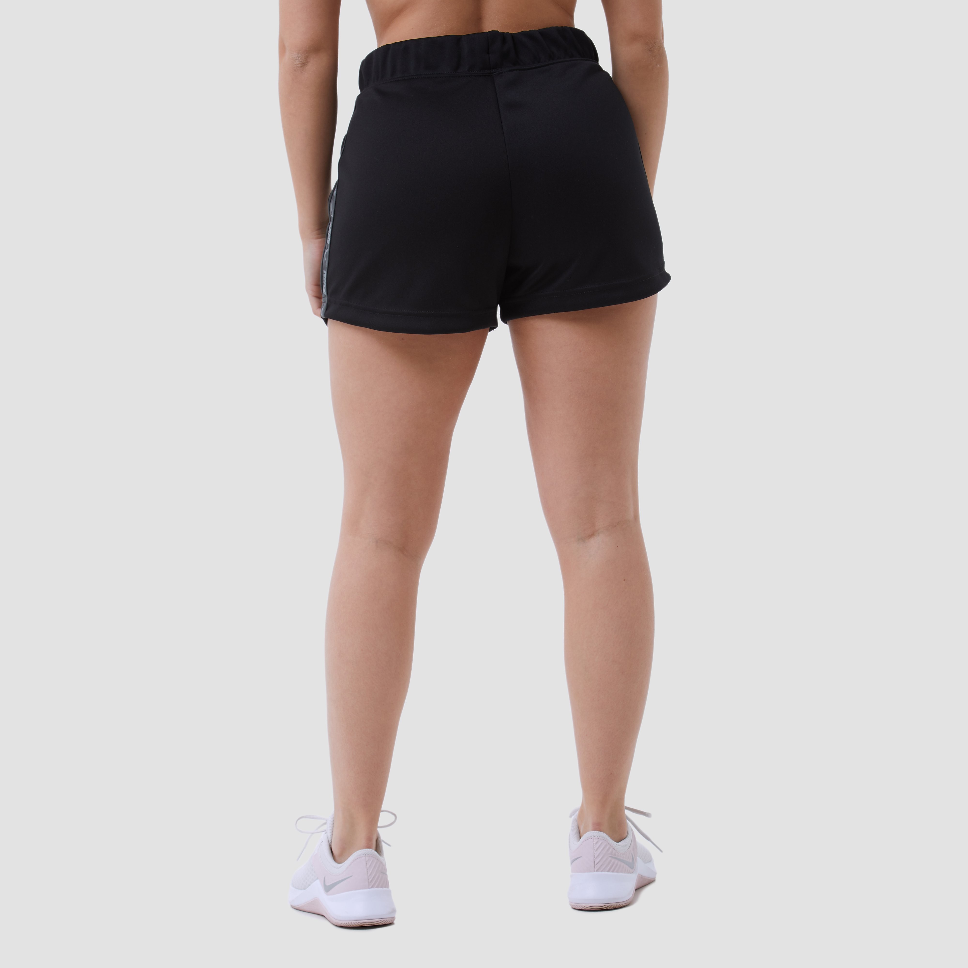 Nike sportswear korte broek zwart dames