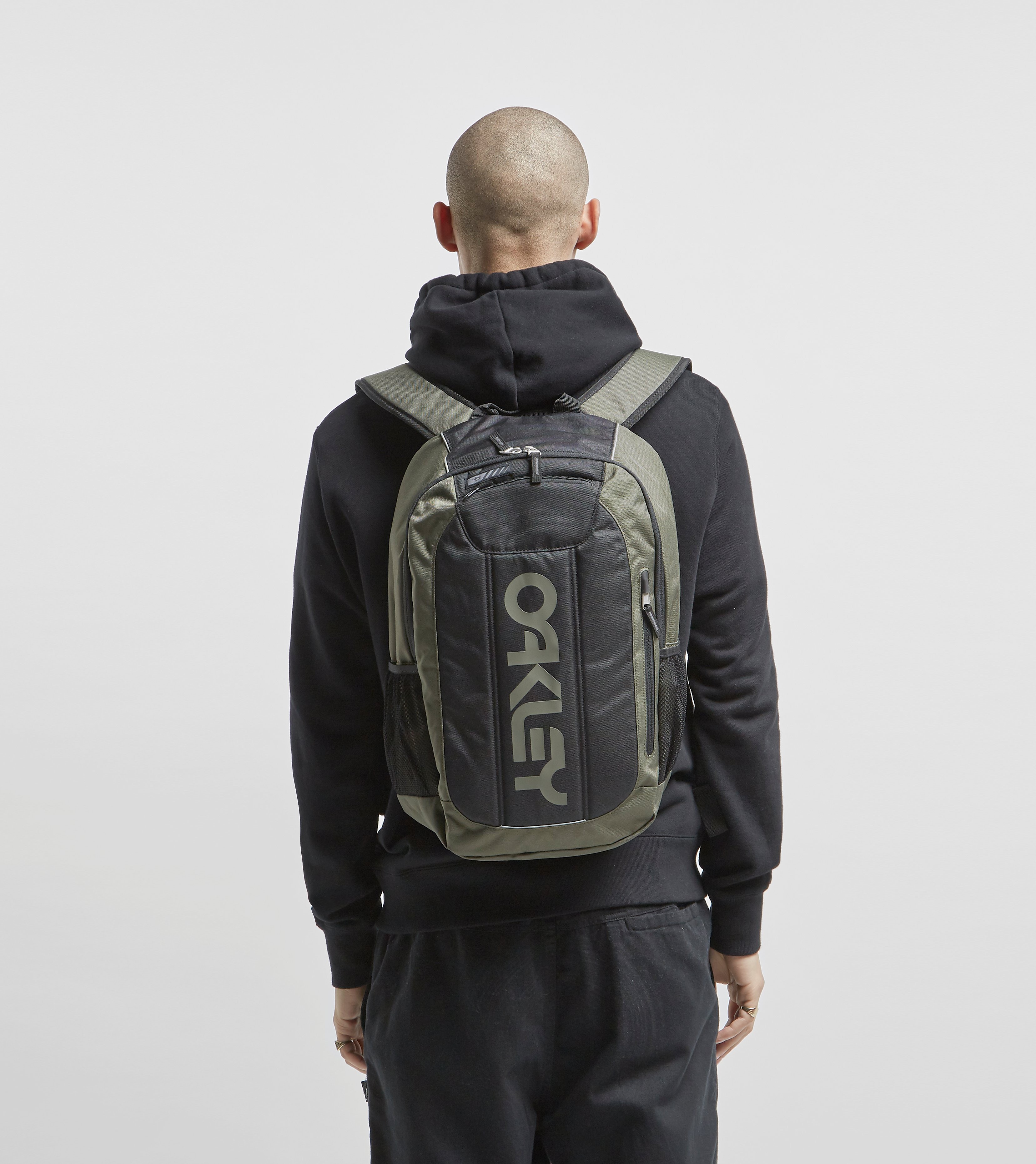 Oakley Enduro 20L 30 Backpack Groen oakley kopen in de aanbieding