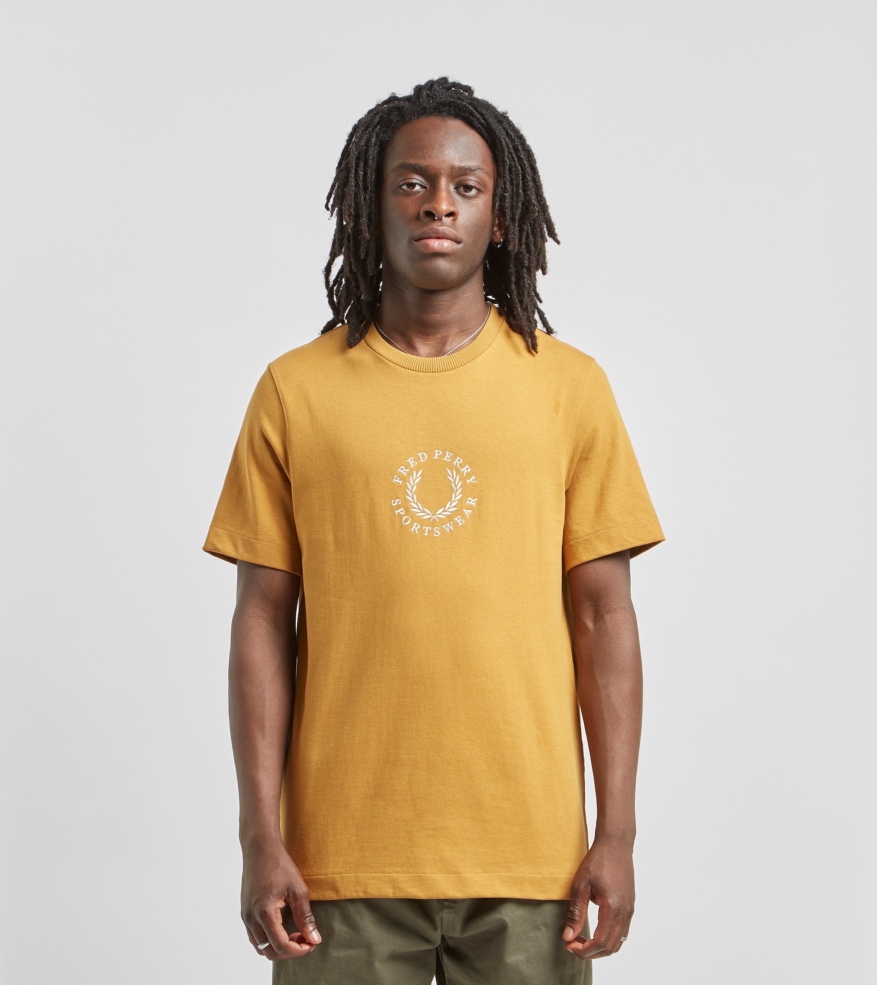Fred Perry Branded T Shirt Geel fred perry kopen in de aanbieding