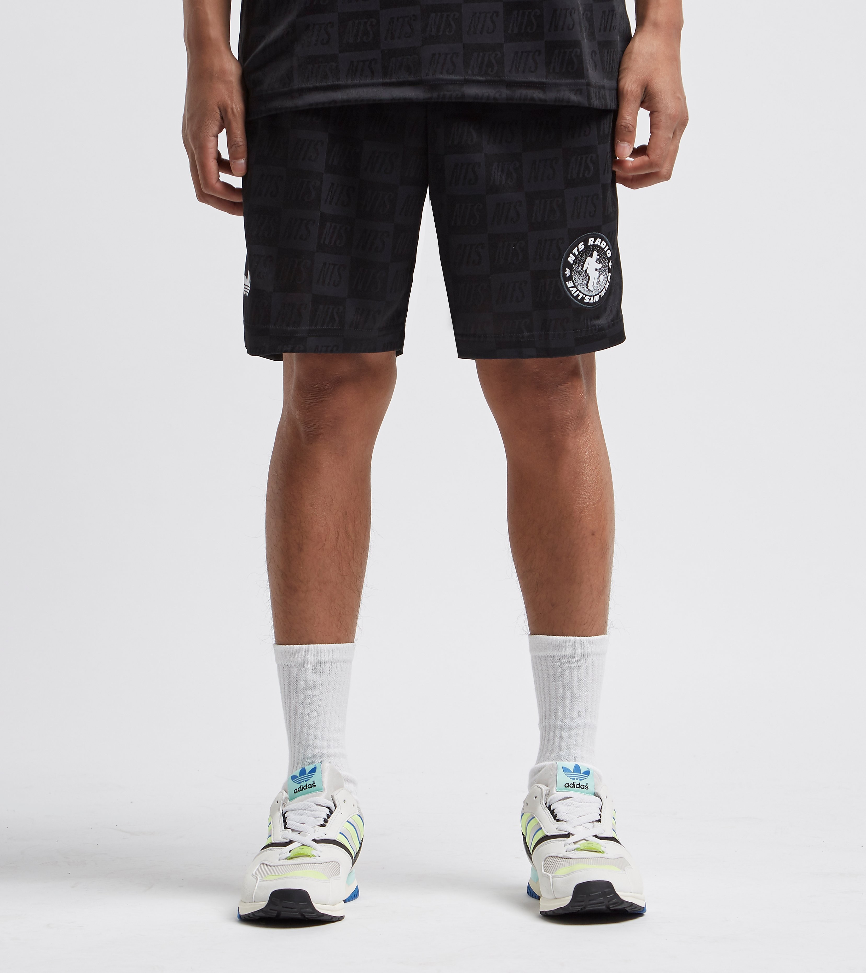 Adidas Originals X Nts Radio Jacquard Shorts Zwart adidas originals kopen in de aanbieding