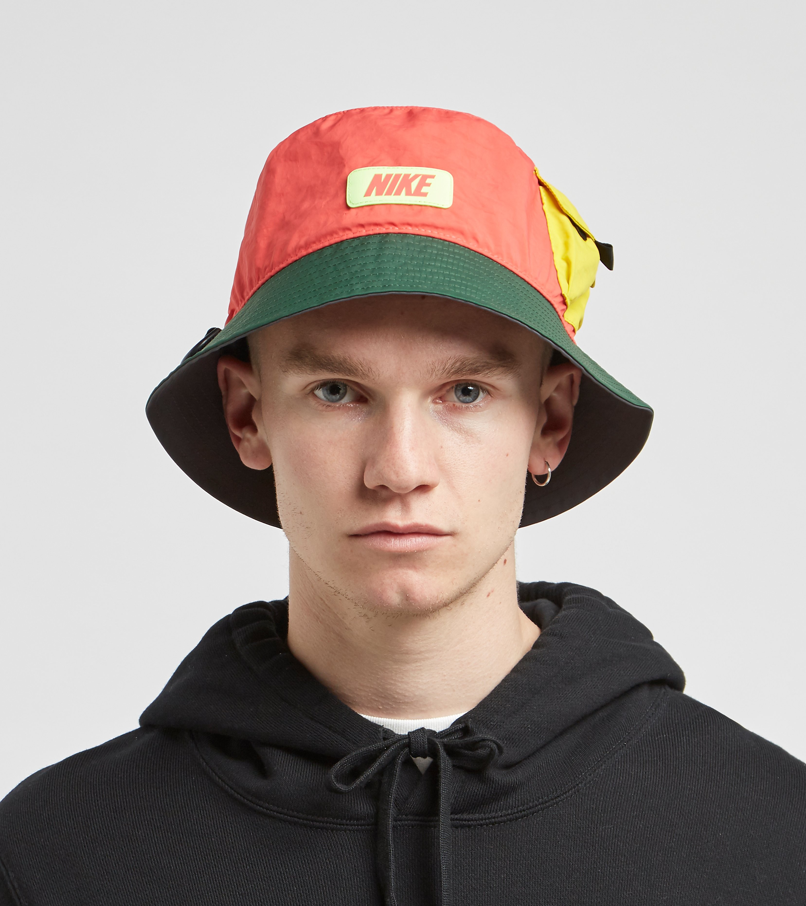Nike Gce Bucket Hat Rood nike kopen in de aanbieding