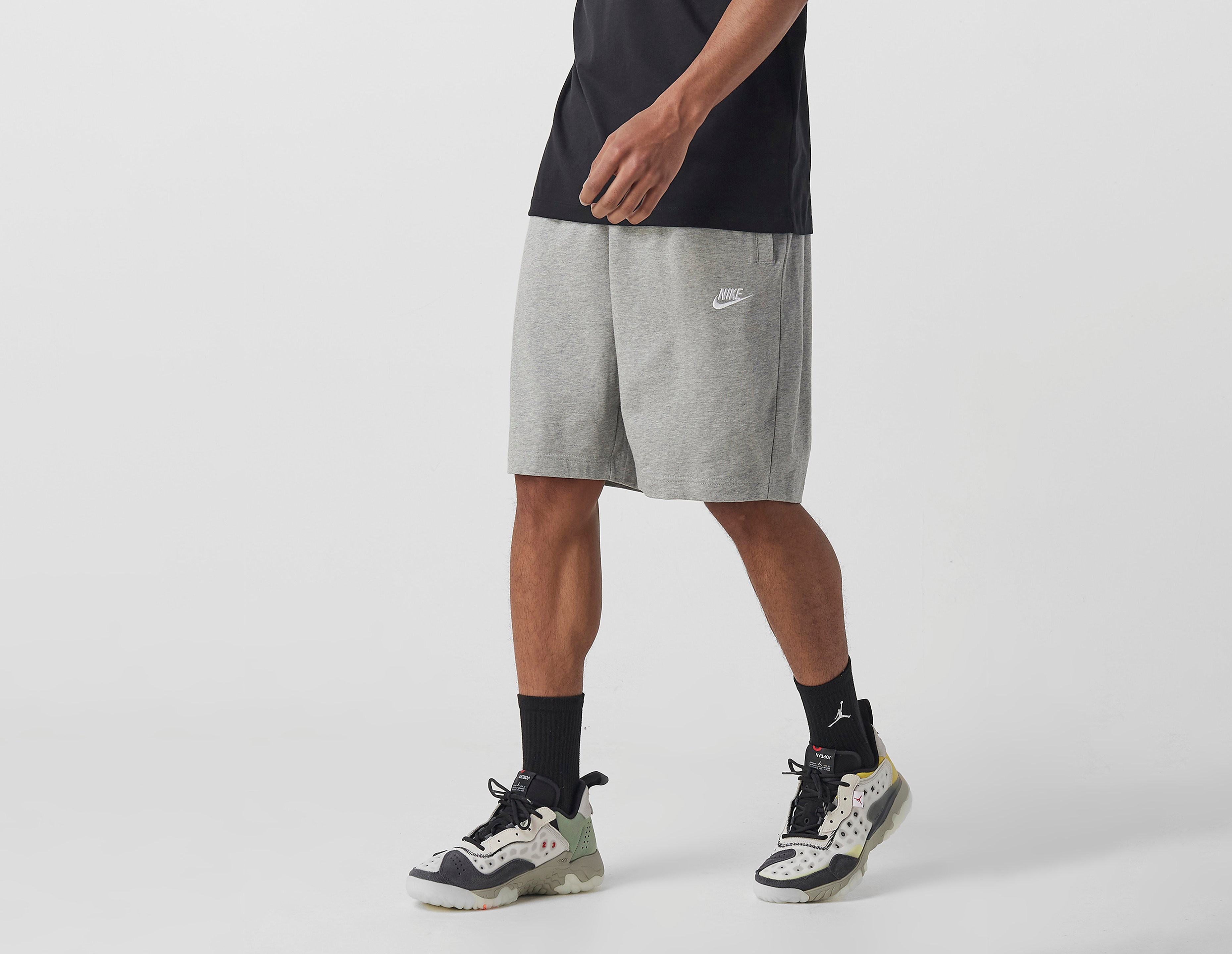 Nike Pantaloncini Club, grigio