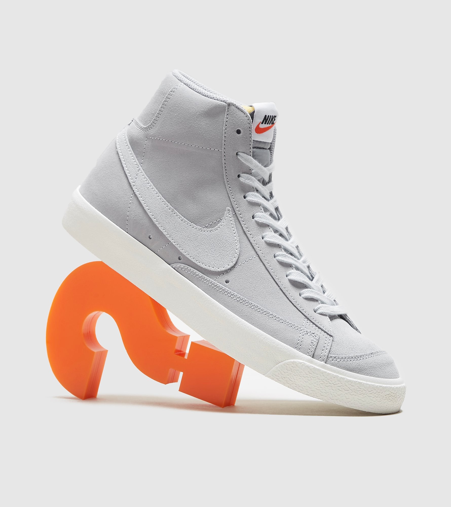 Nike Blazer Mid '77 QS
