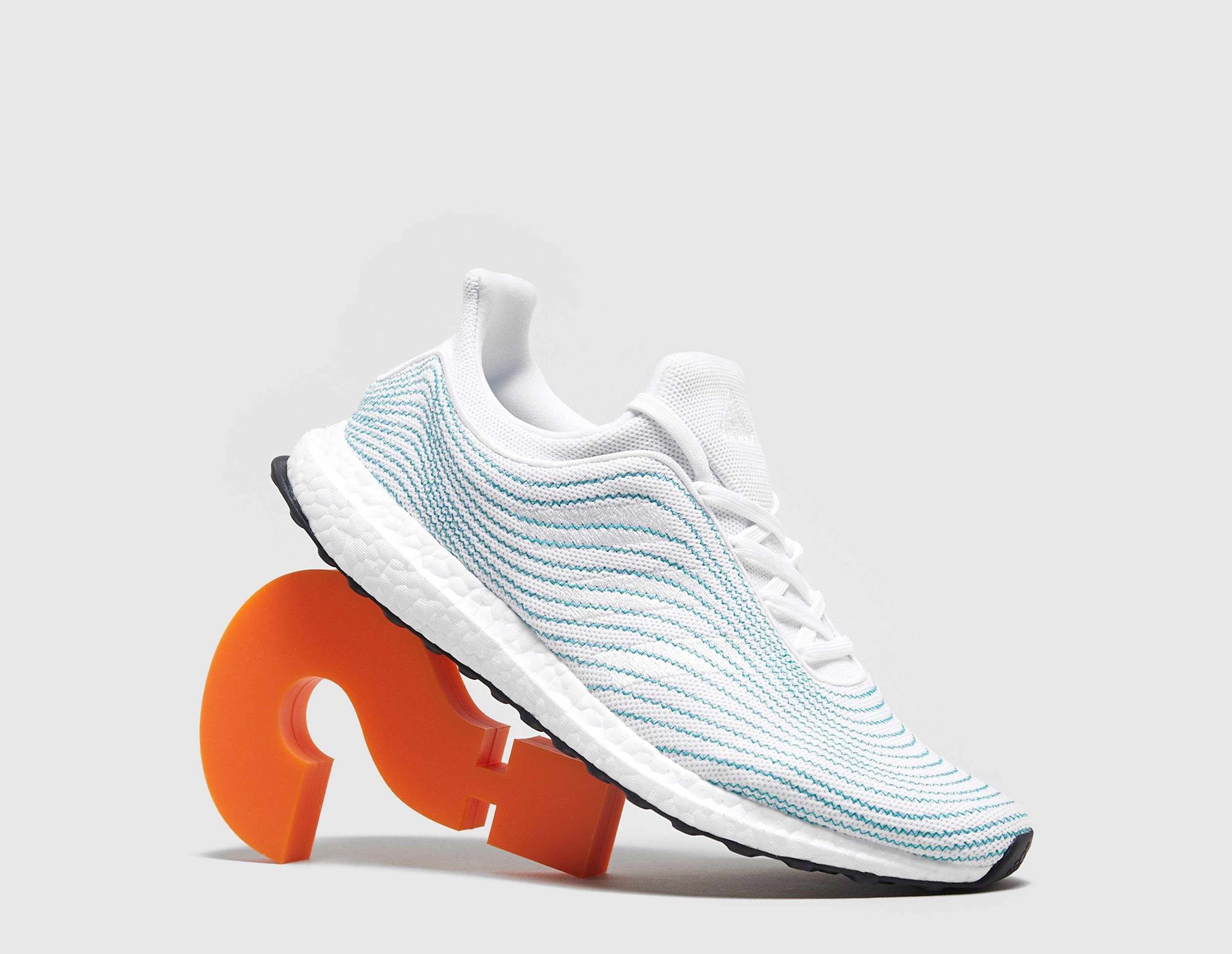 adidas Ultra Boost DNA Parley, blanc