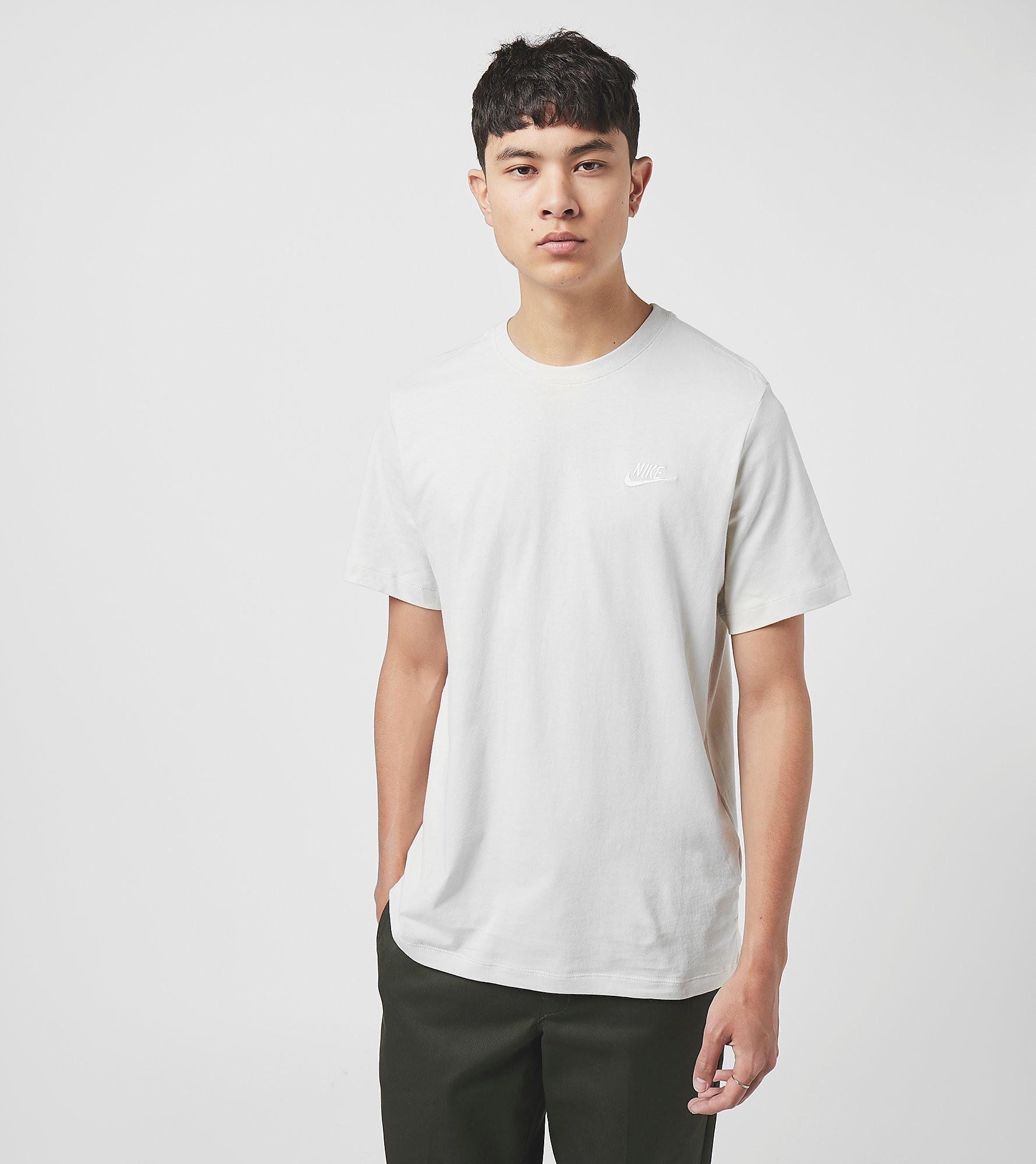 Nike T-Shirt Club, bianco