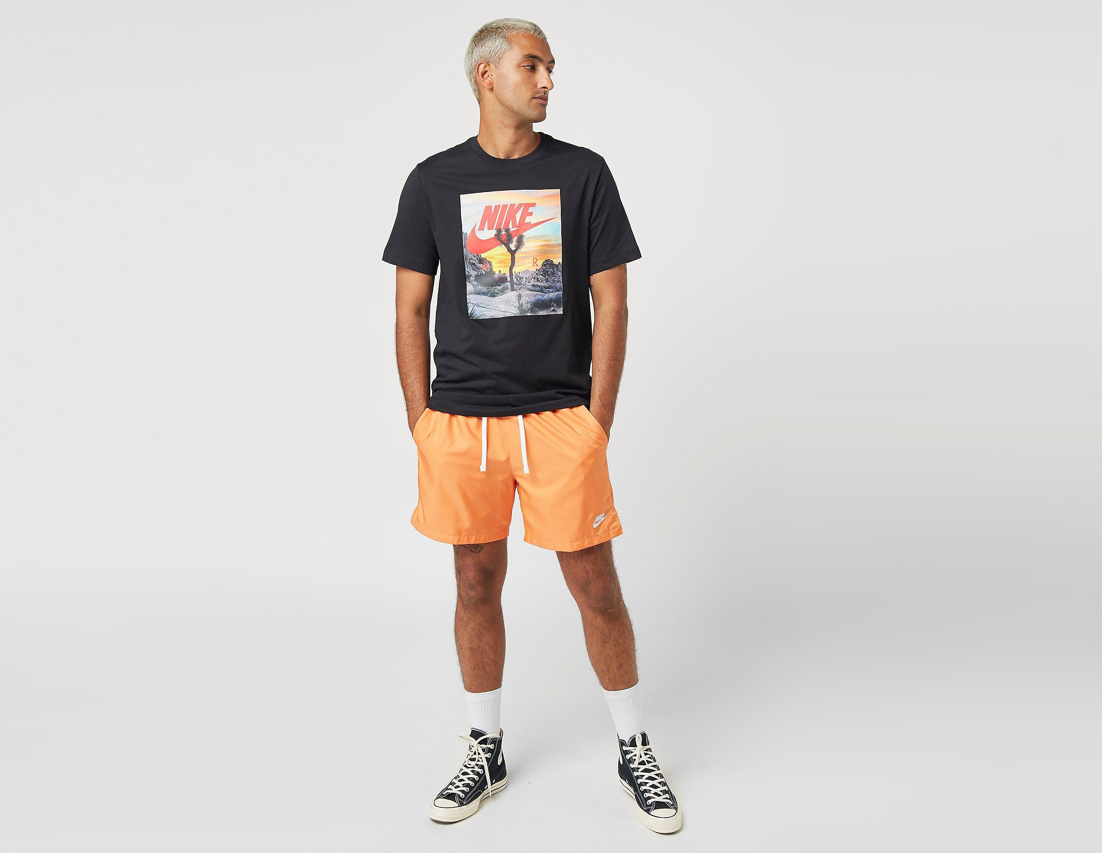 Nike Flow Light Shorts, arancione