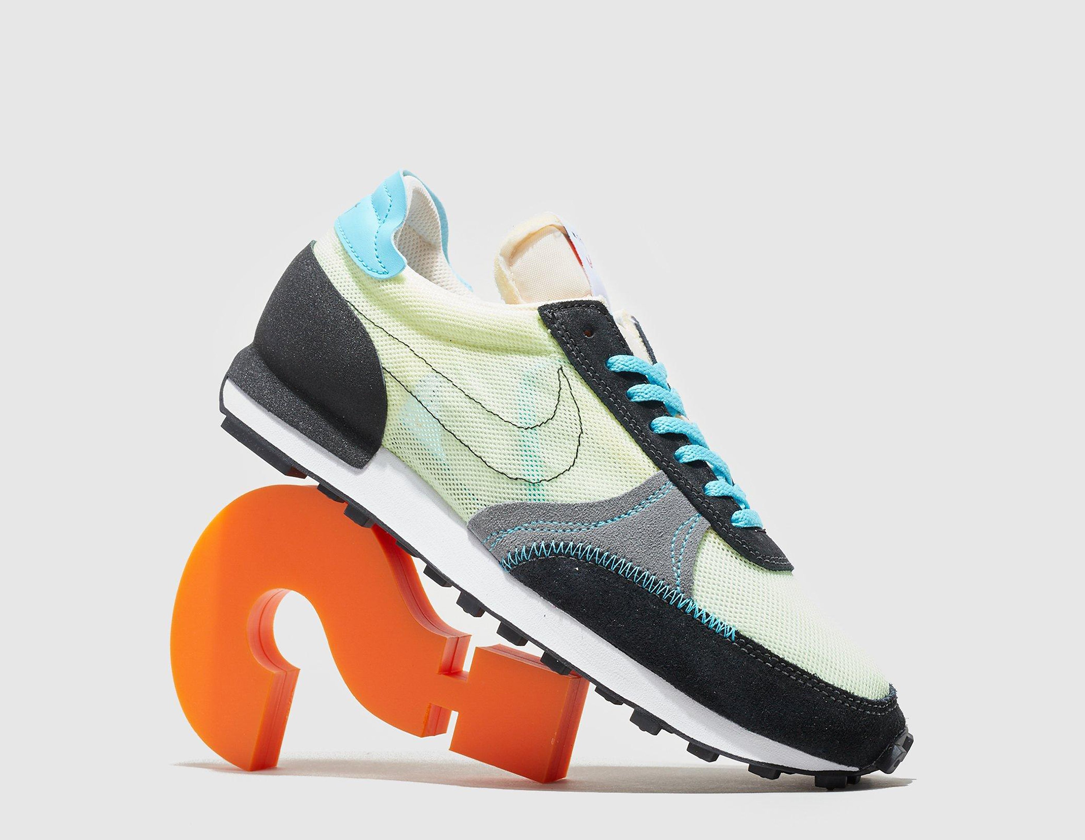 Nike Daybreak Type, vert