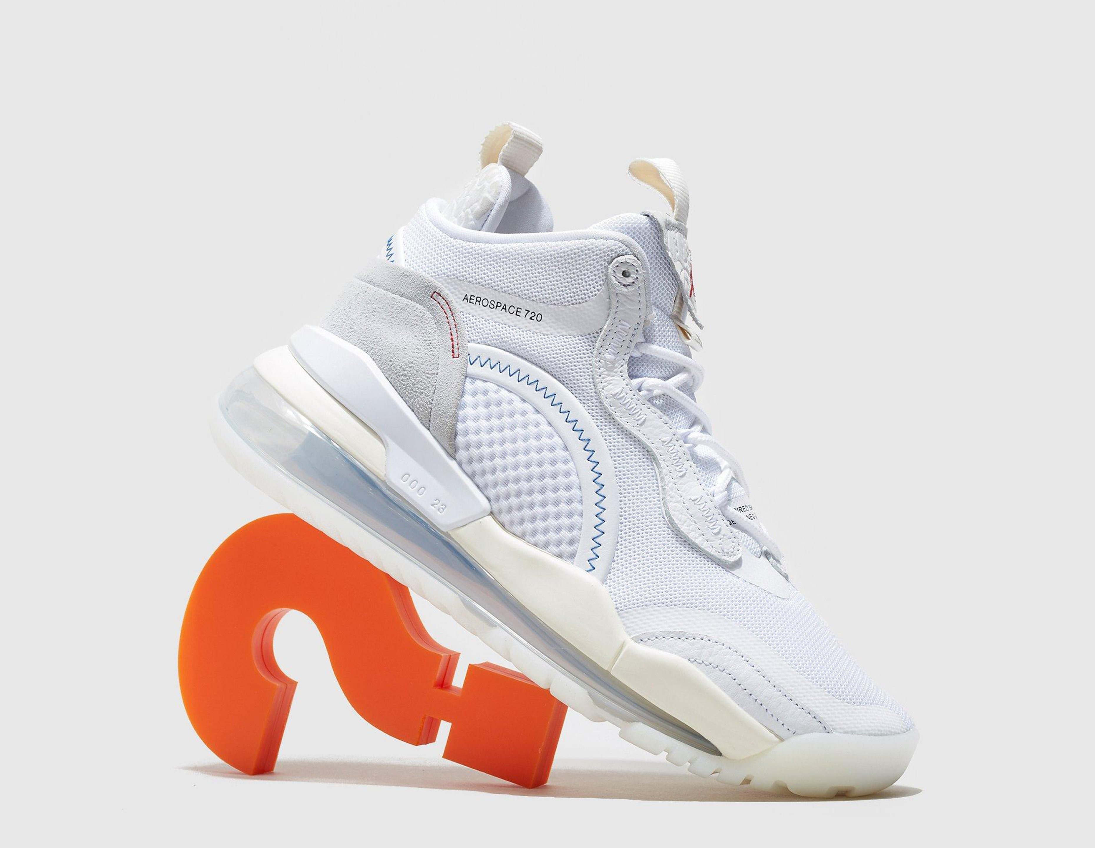 Jordan Aerospace 720, blanc