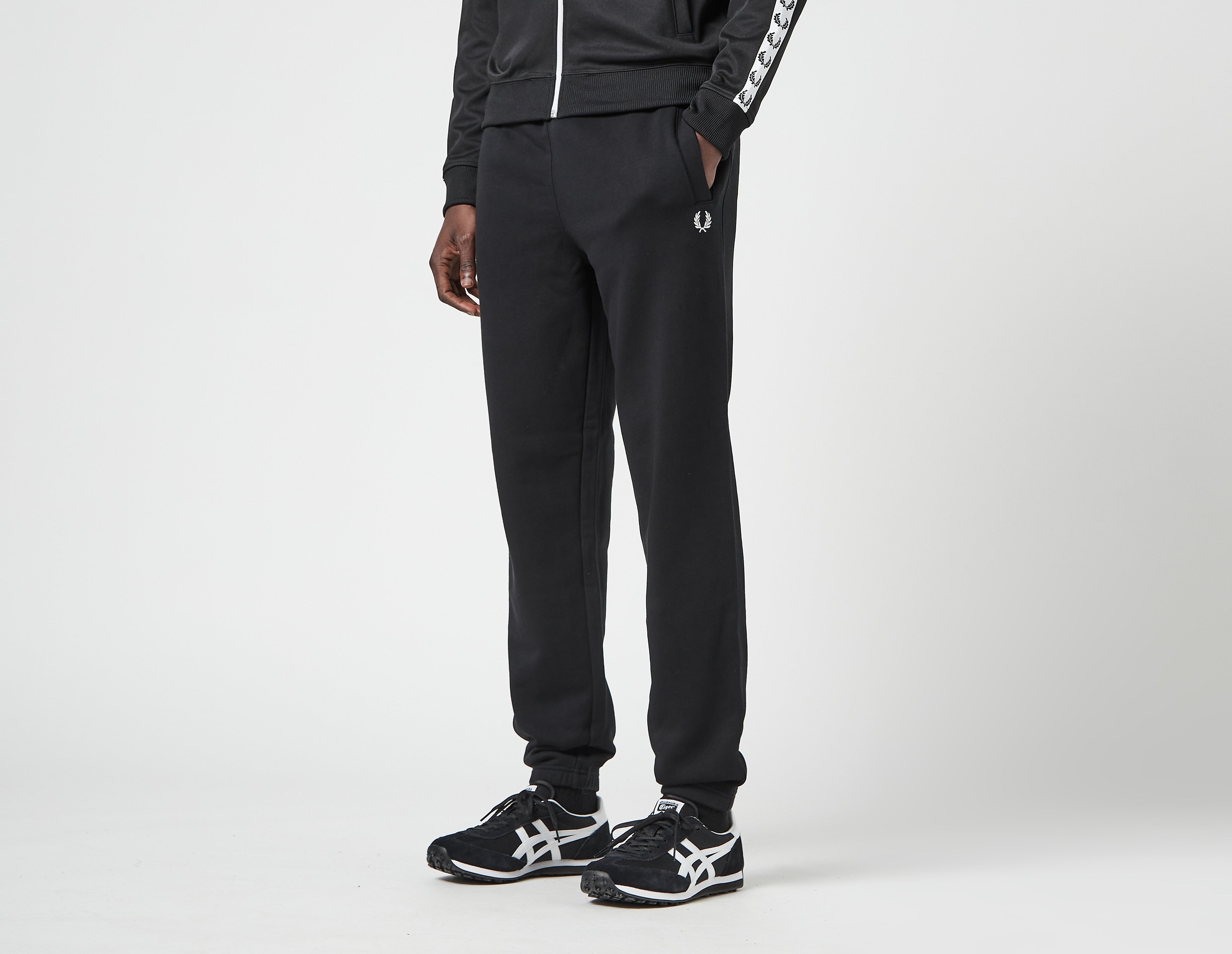 Tommy Jeans Maglietta Flag Badge in cotone organico, bianco