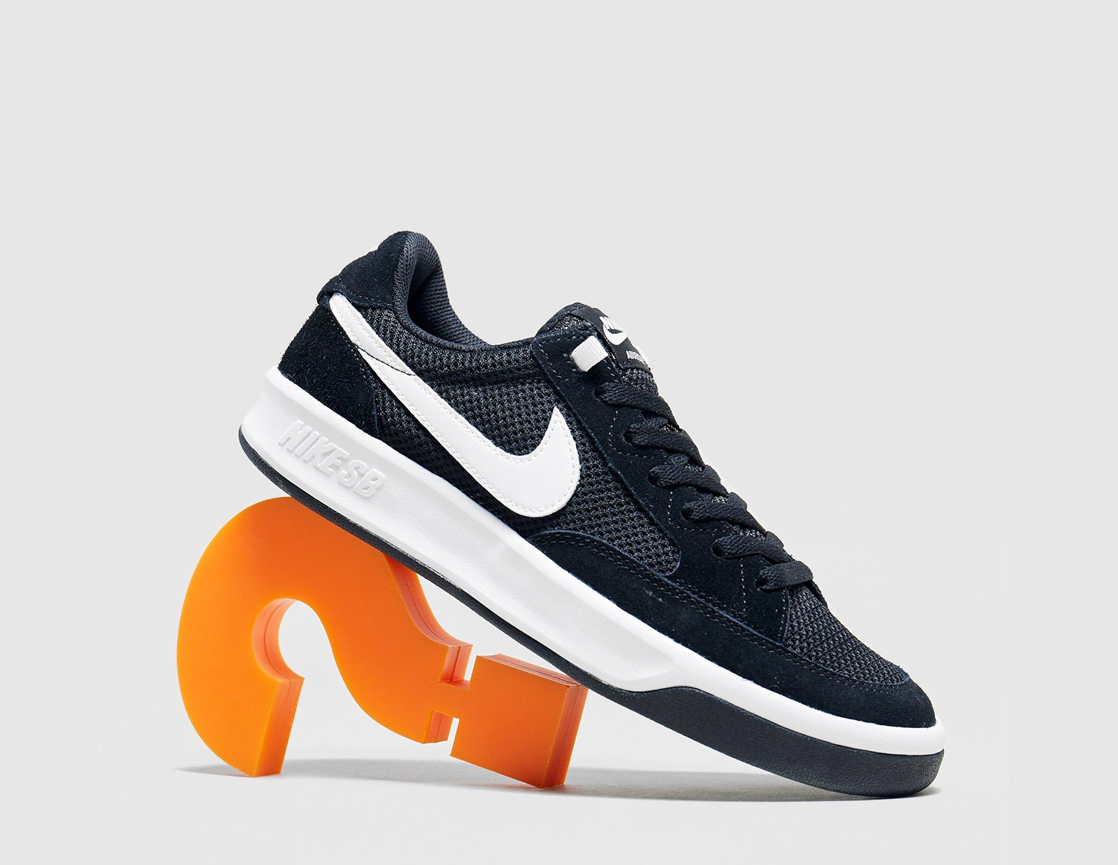 Nike SB Adversary, noir
