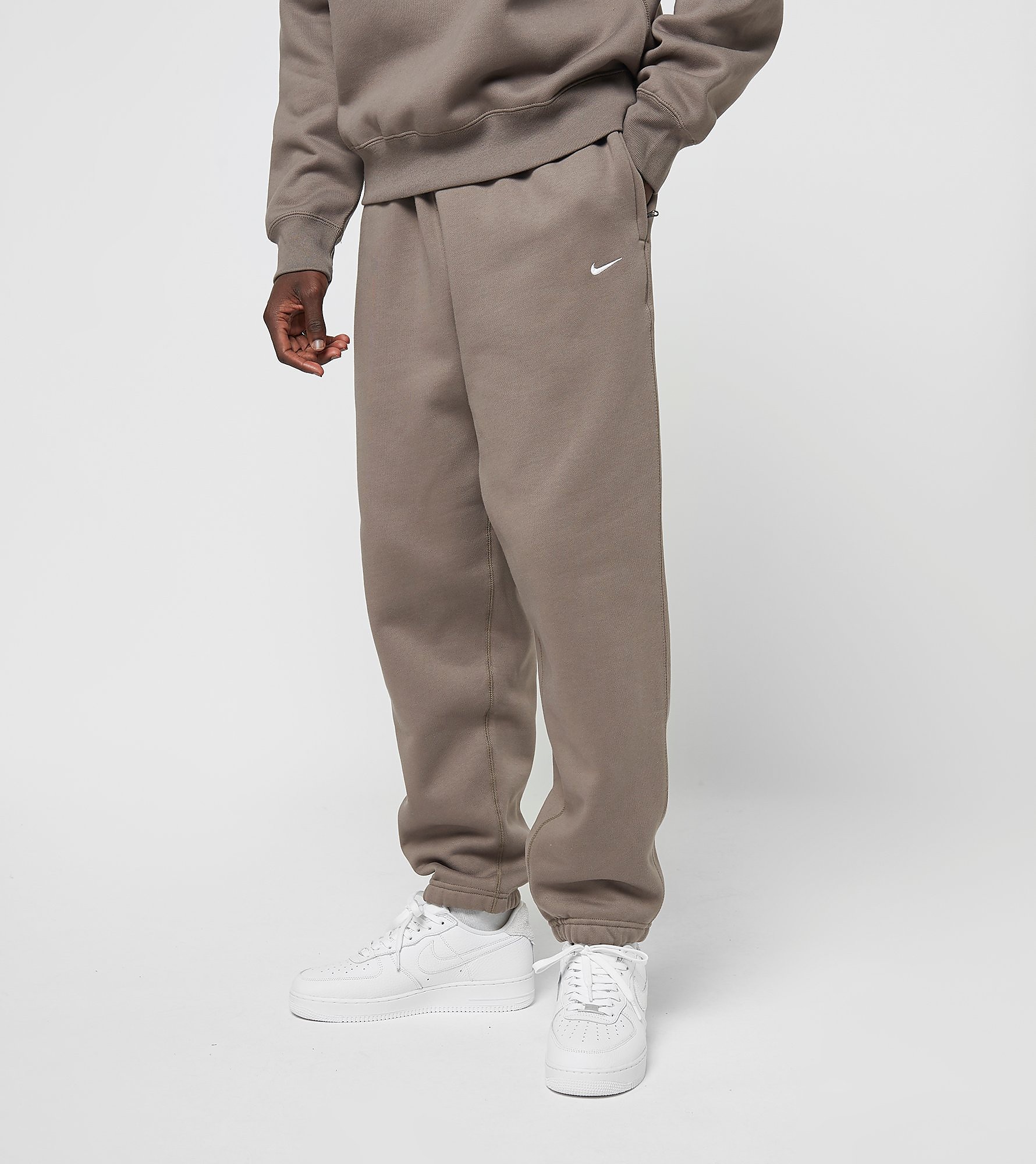 nike nrg premium essentials pants