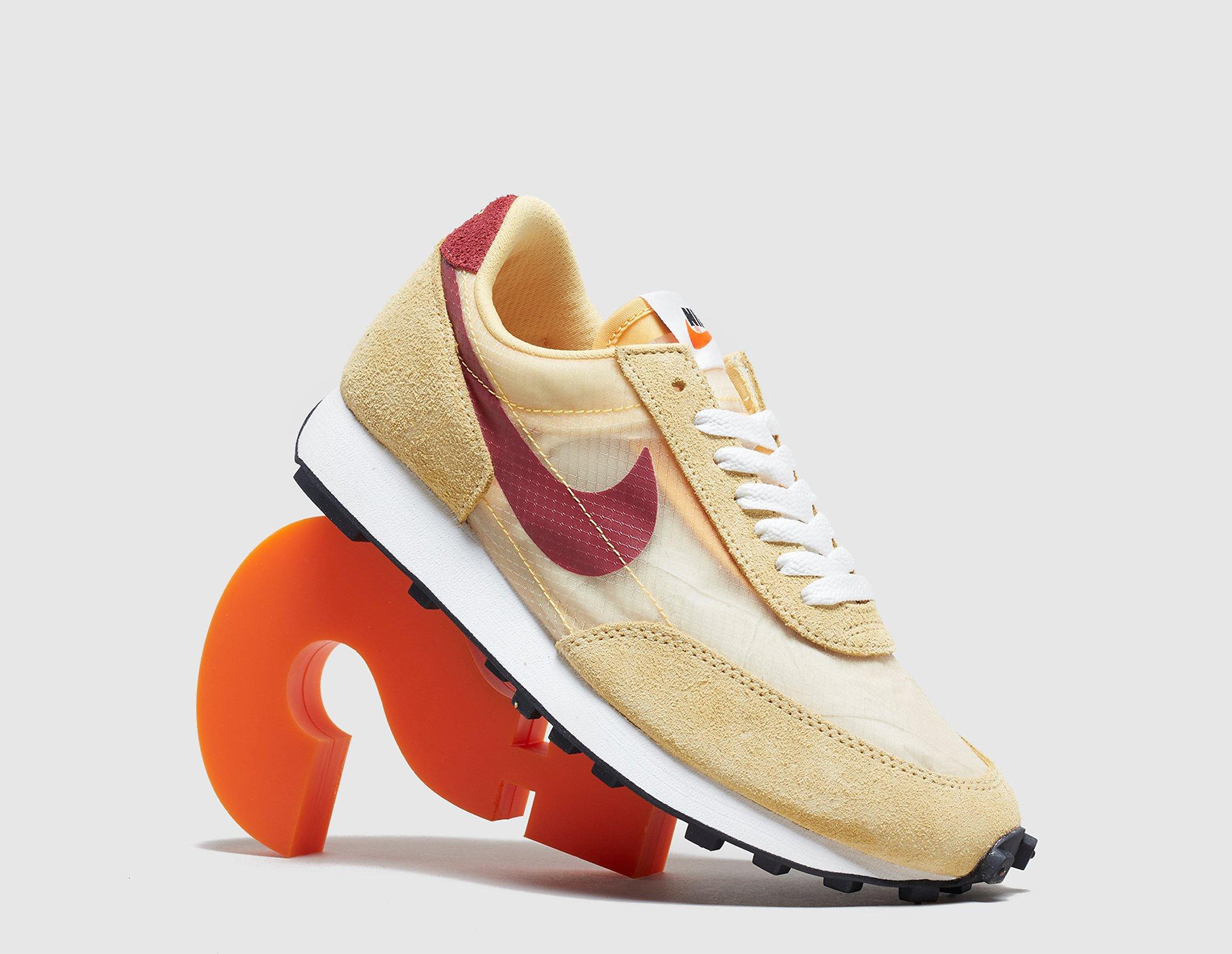 Nike Daybreak SP Femme, jaune